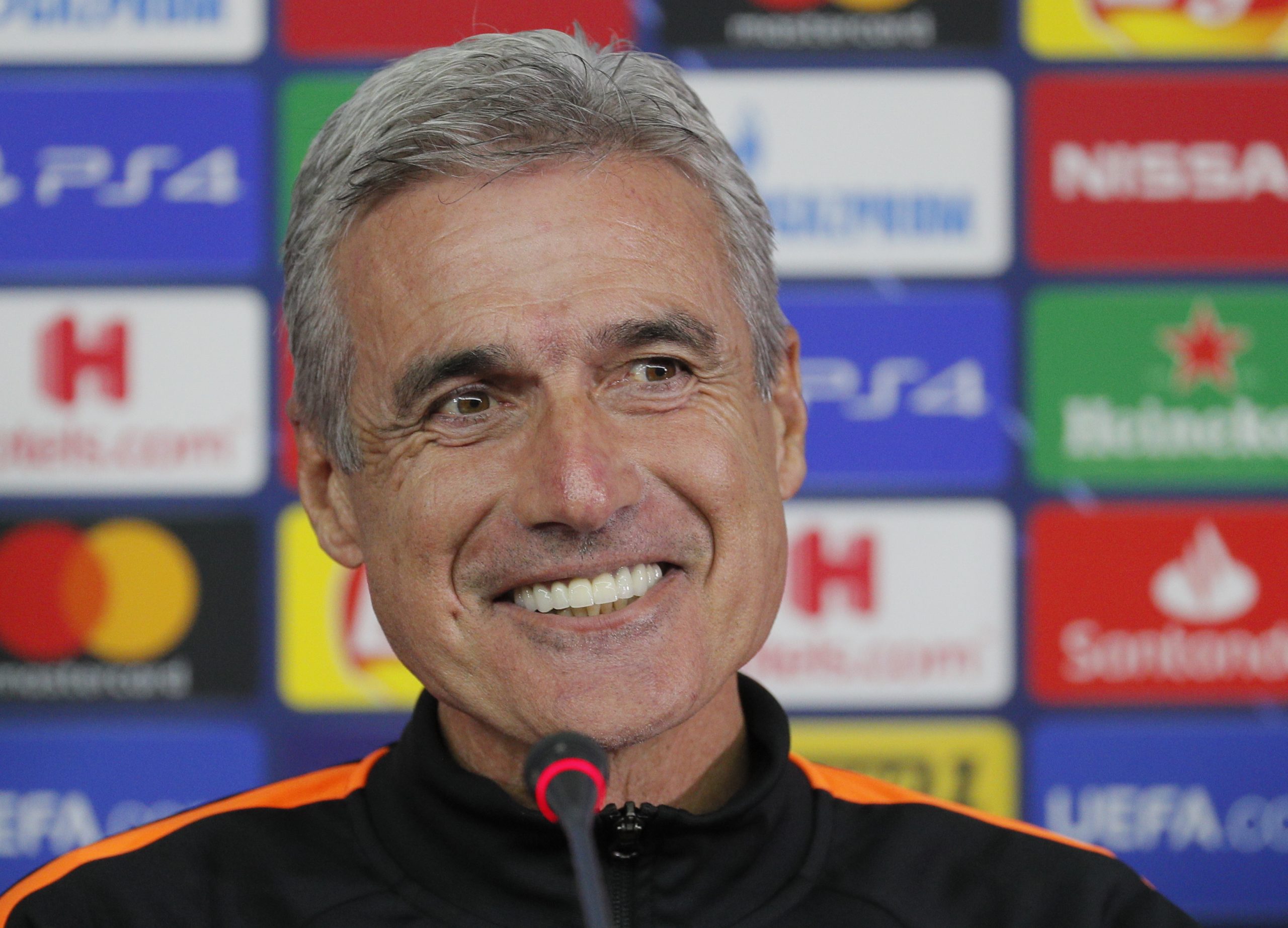 Shakhtar Donetsk, de Luís Castro, continua imparável rumo ao ‘tetra’
