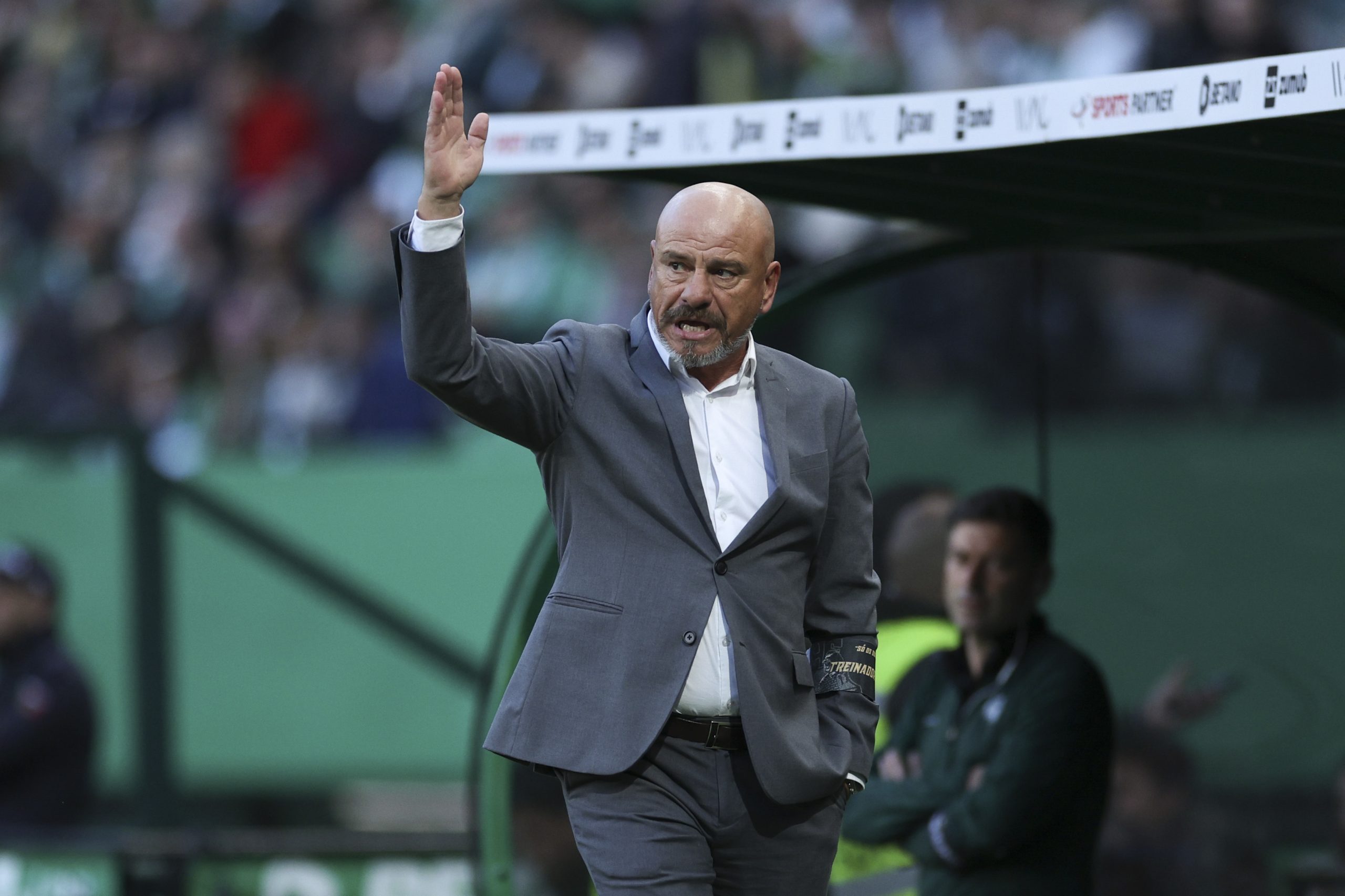 Farense está preparado para Vizela que vai encarar jogo como uma final