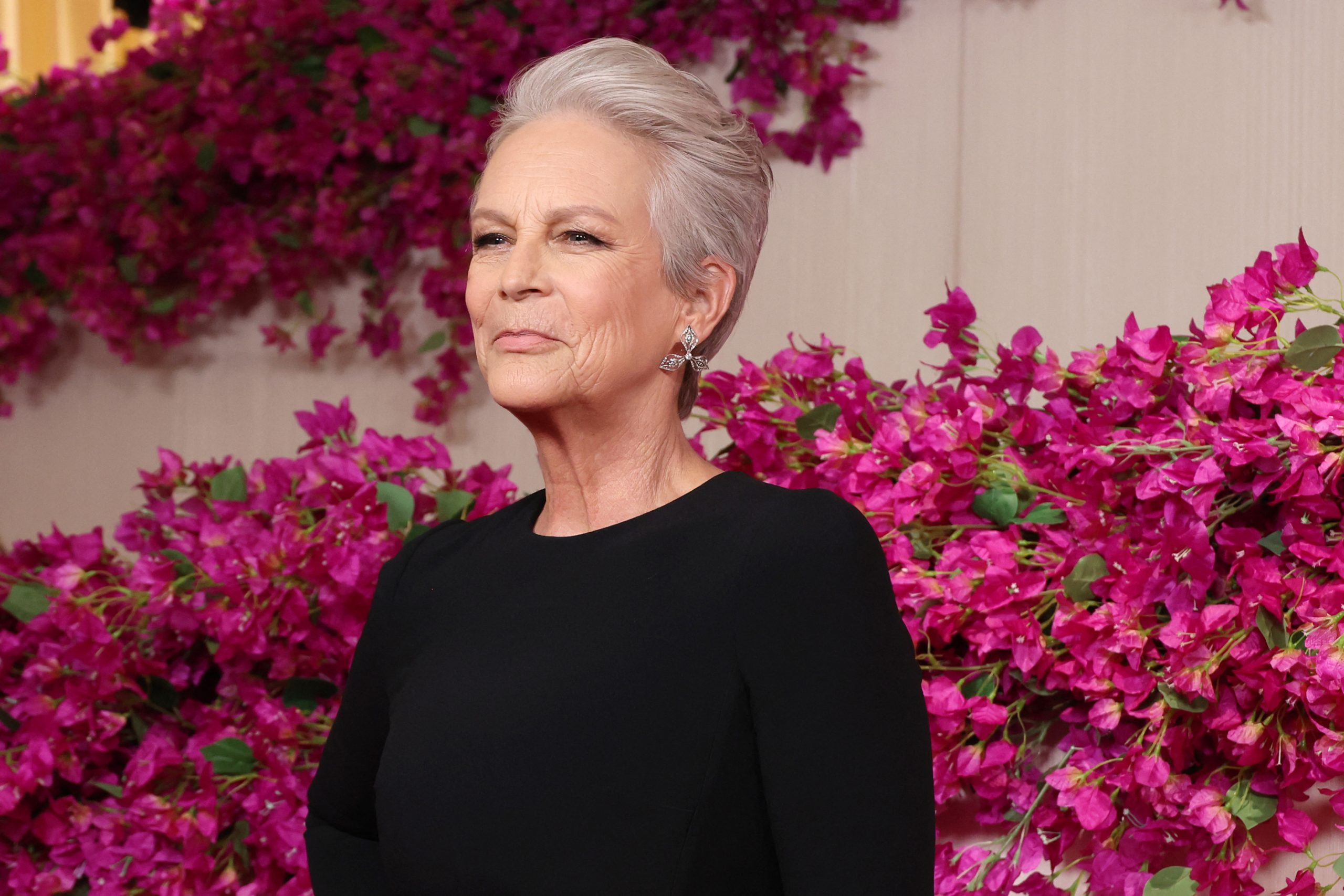 Jamie Lee Curtis: “Eu sabia que Hollywood não quer mulheres da minha idade, especialmente se não estiverem dispostas a conformar-se com os padrões. Por isso, afastei-me”