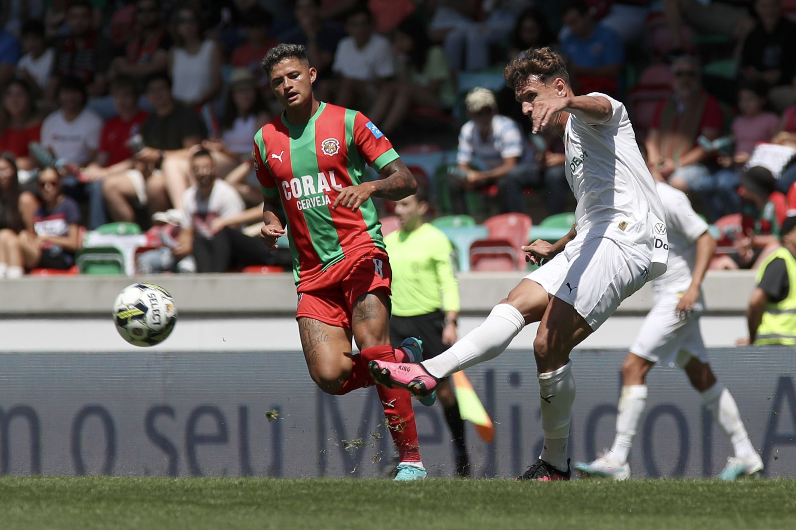 Marítimo recupera de dois golos de desvantagem e empata com Rio Ave