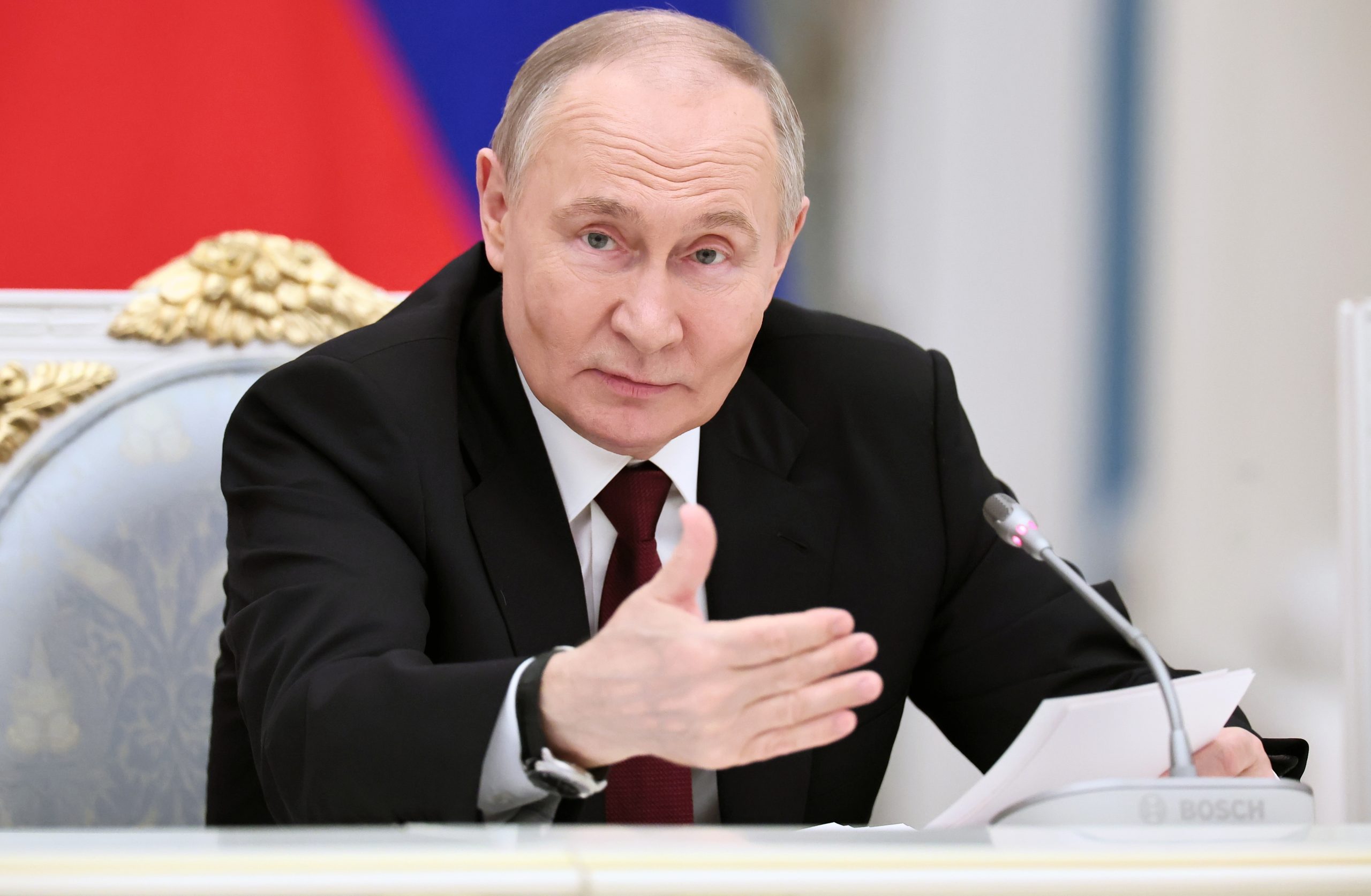 Rússia ameaça Ocidente com “confronto direto”. Putin responde aos drones dos EUA no Mar negro