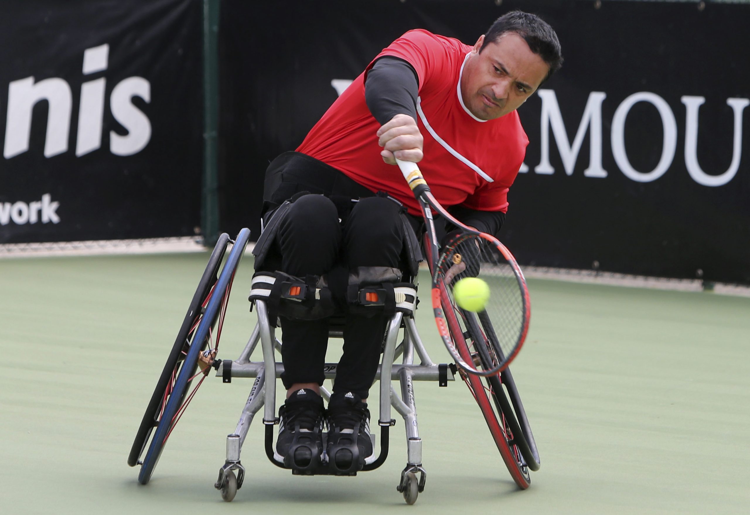 Do Canadá para Vilamoura para representar Portugal em torneio de ténis em cadeira de rodas
