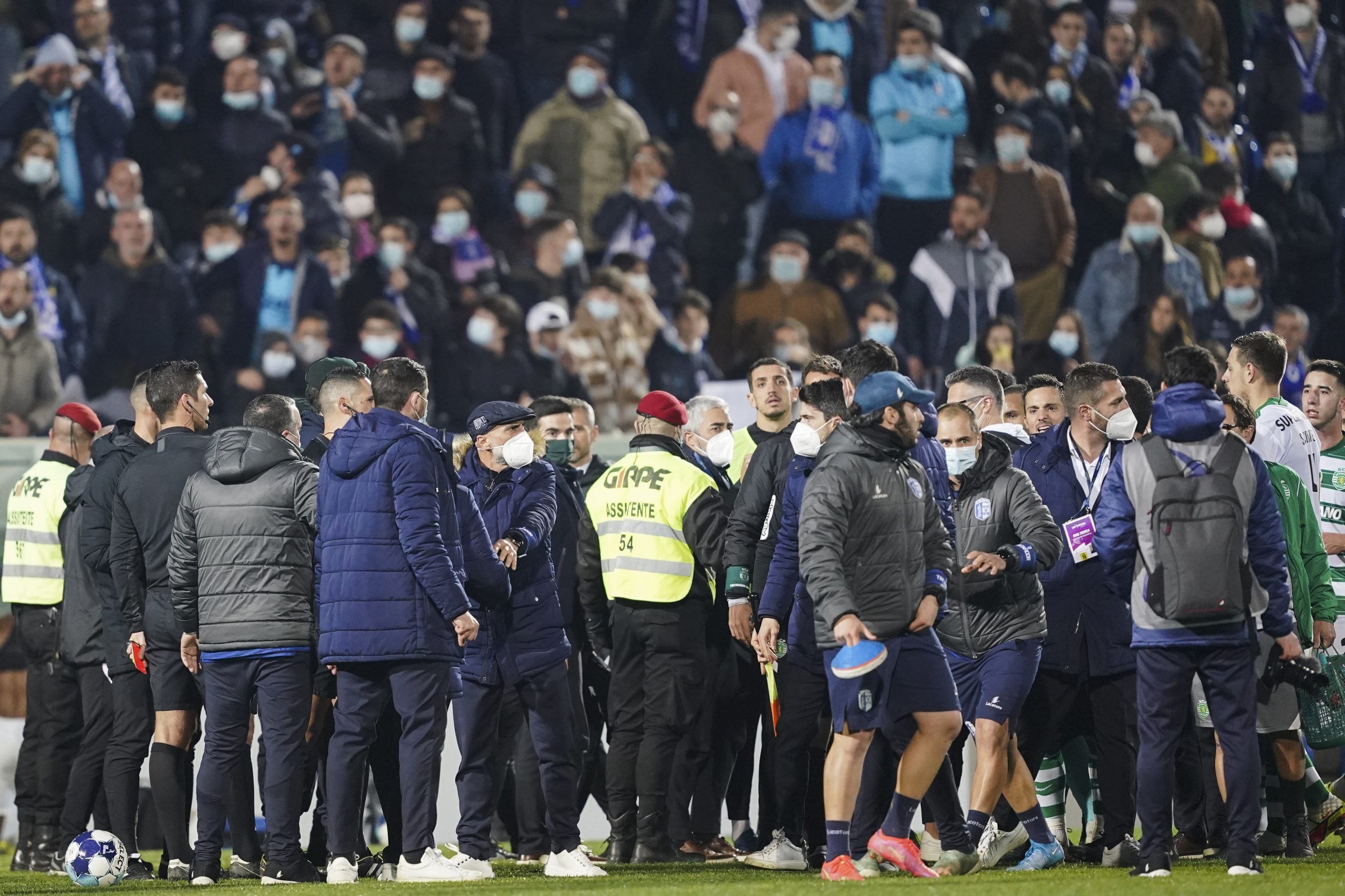 Nuno Santos castigado com um jogo de suspensão após incidentes no Vizela-Sporting