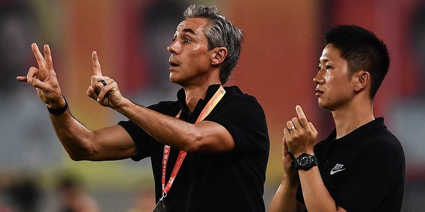 Treinador português Paulo Sousa deixa comando técnico do Tianjin Quanjian