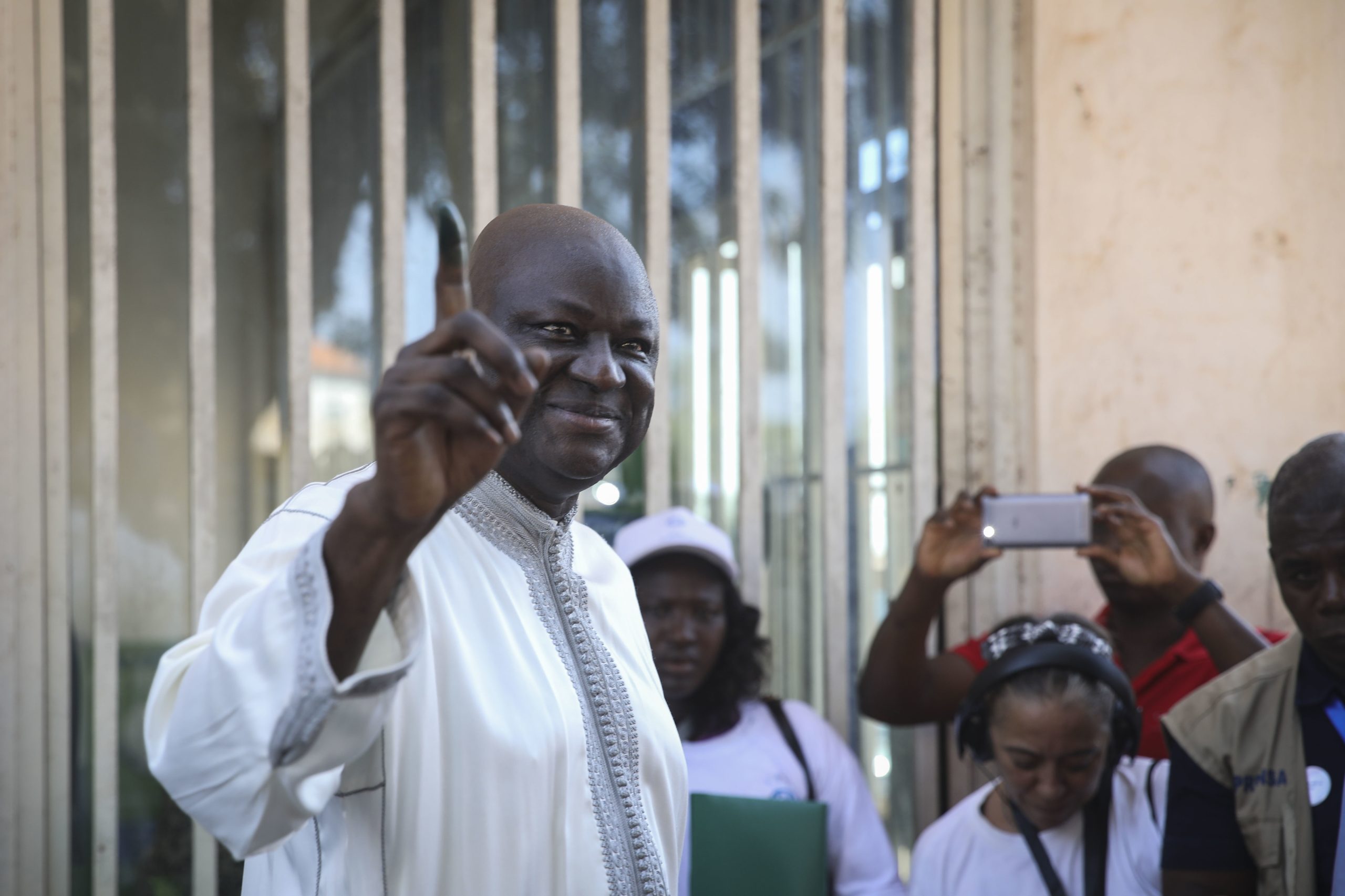 Eleições na Guiné-Bissau: Primeiro-ministro guineense diz que presidenciais não resolvem problemas do país “de forma mágica”