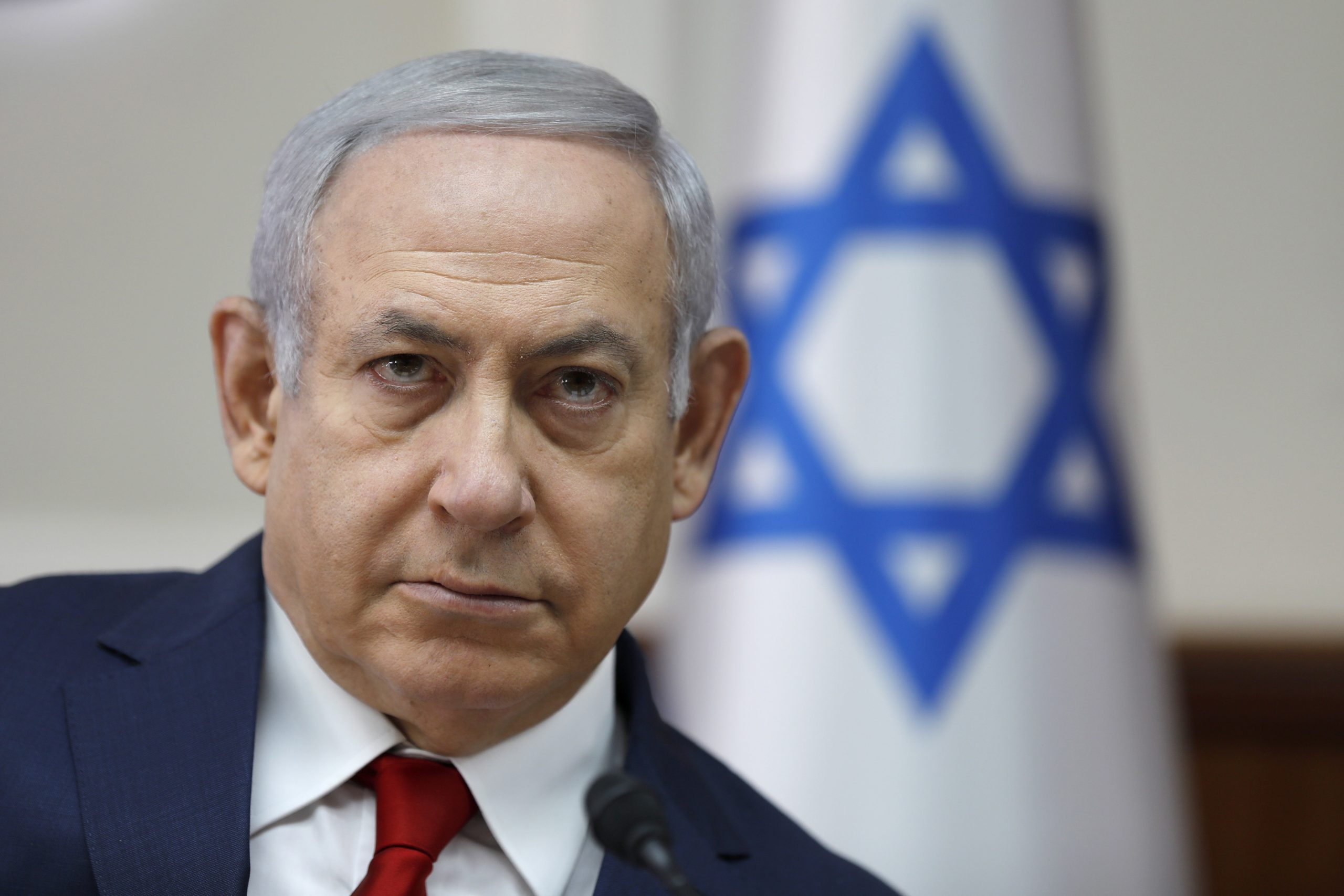 Benjamin Netanyahu poderá vir a ser acusado de suborno e fraude