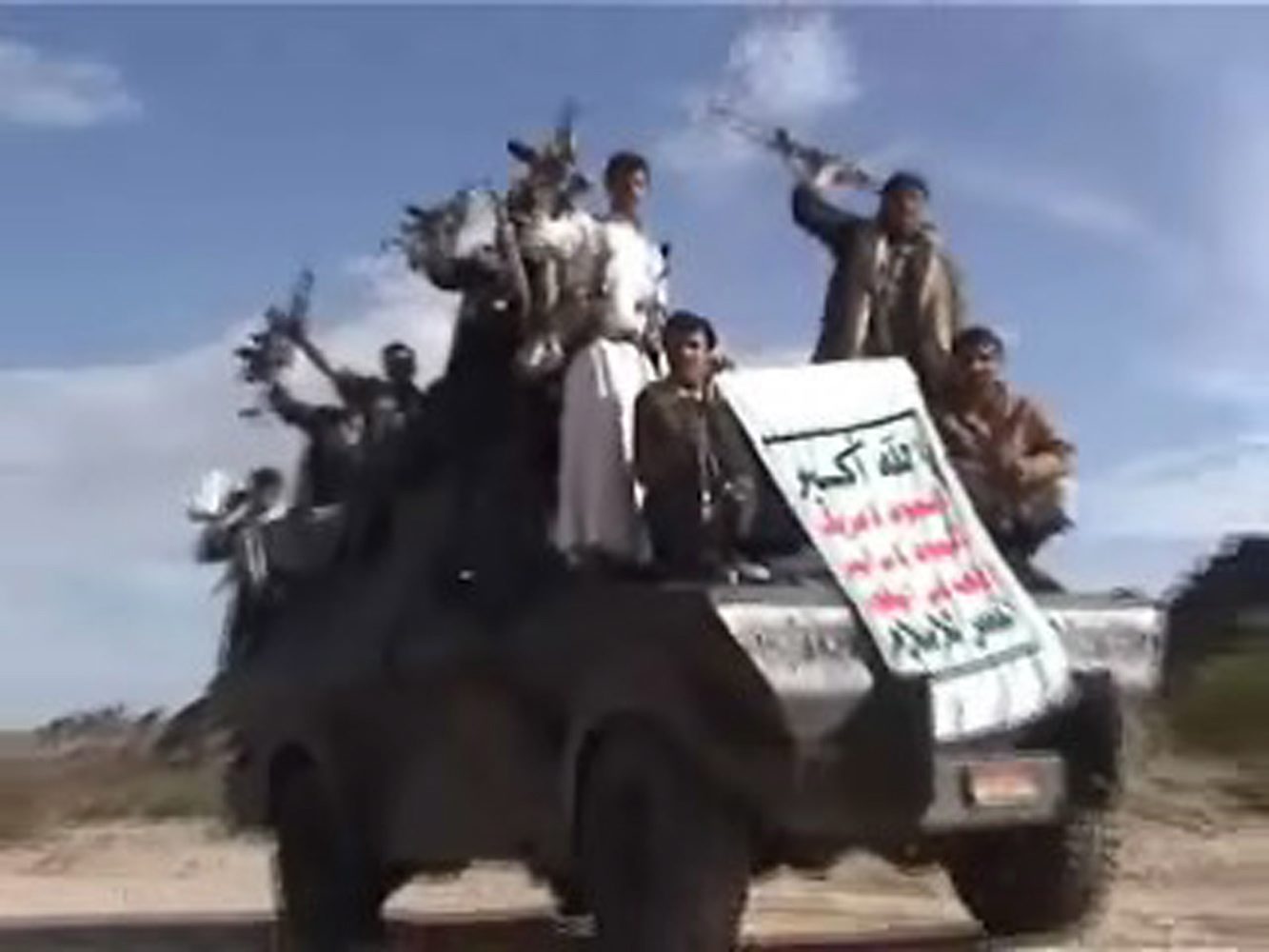 Houthis reivindicam ataque contra cargueiro norte-americano no Mar Vermelho