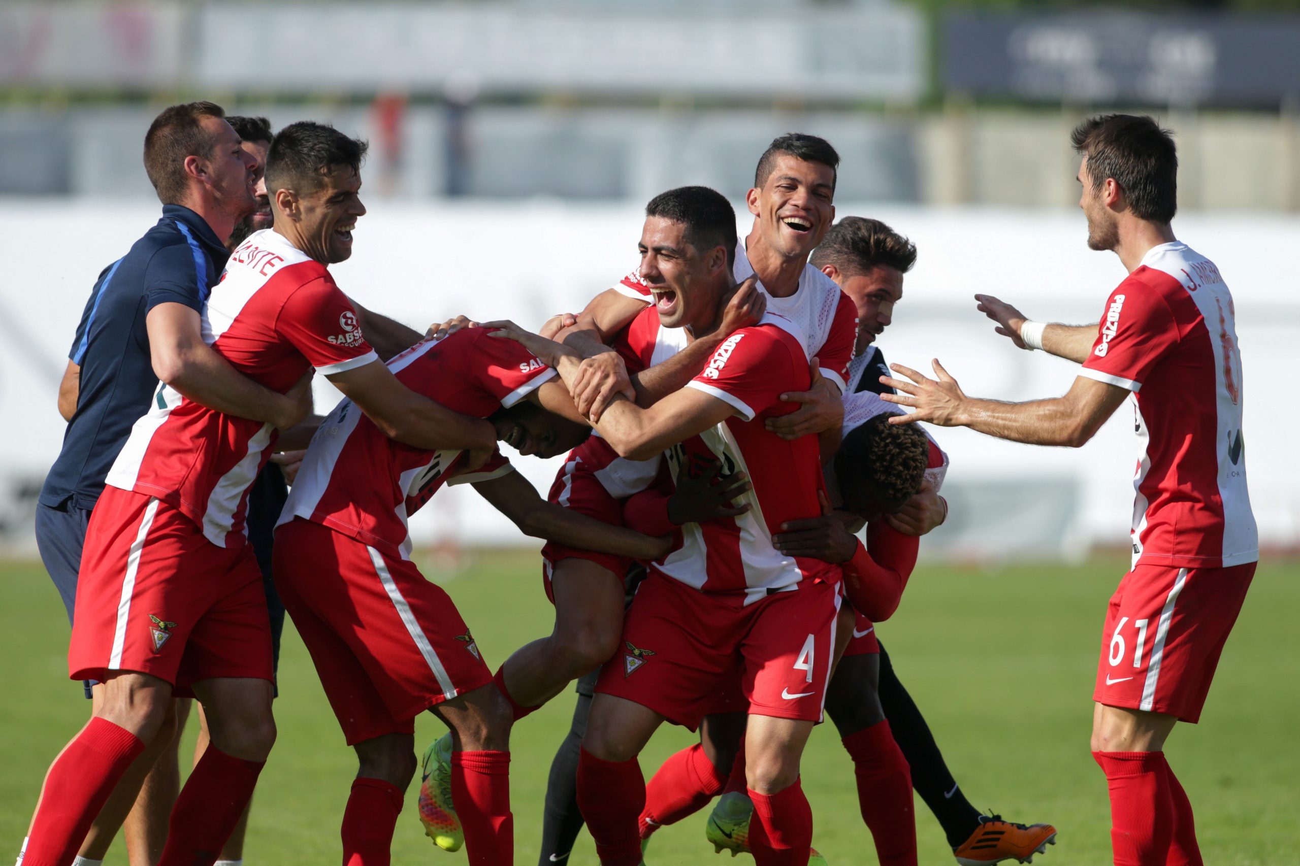 Desportivo das Aves junta-se a Portimonense na subida à I Liga