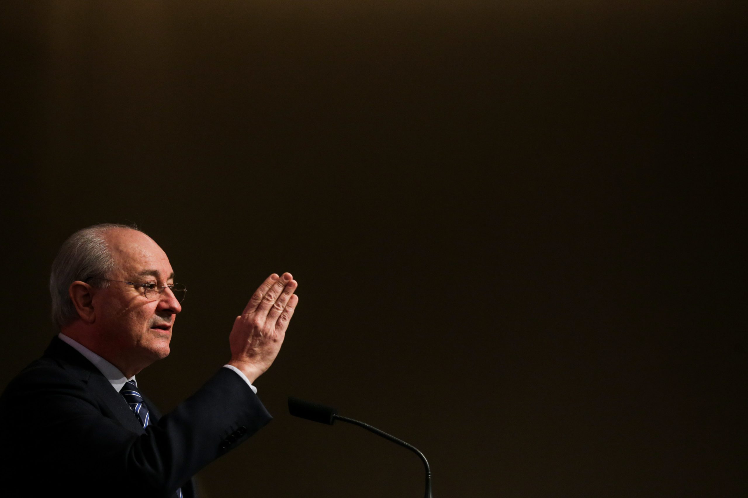 PSD rejeita responsabilidade pela anulação de votos da emigração e admite “revisitar” lei eleitoral