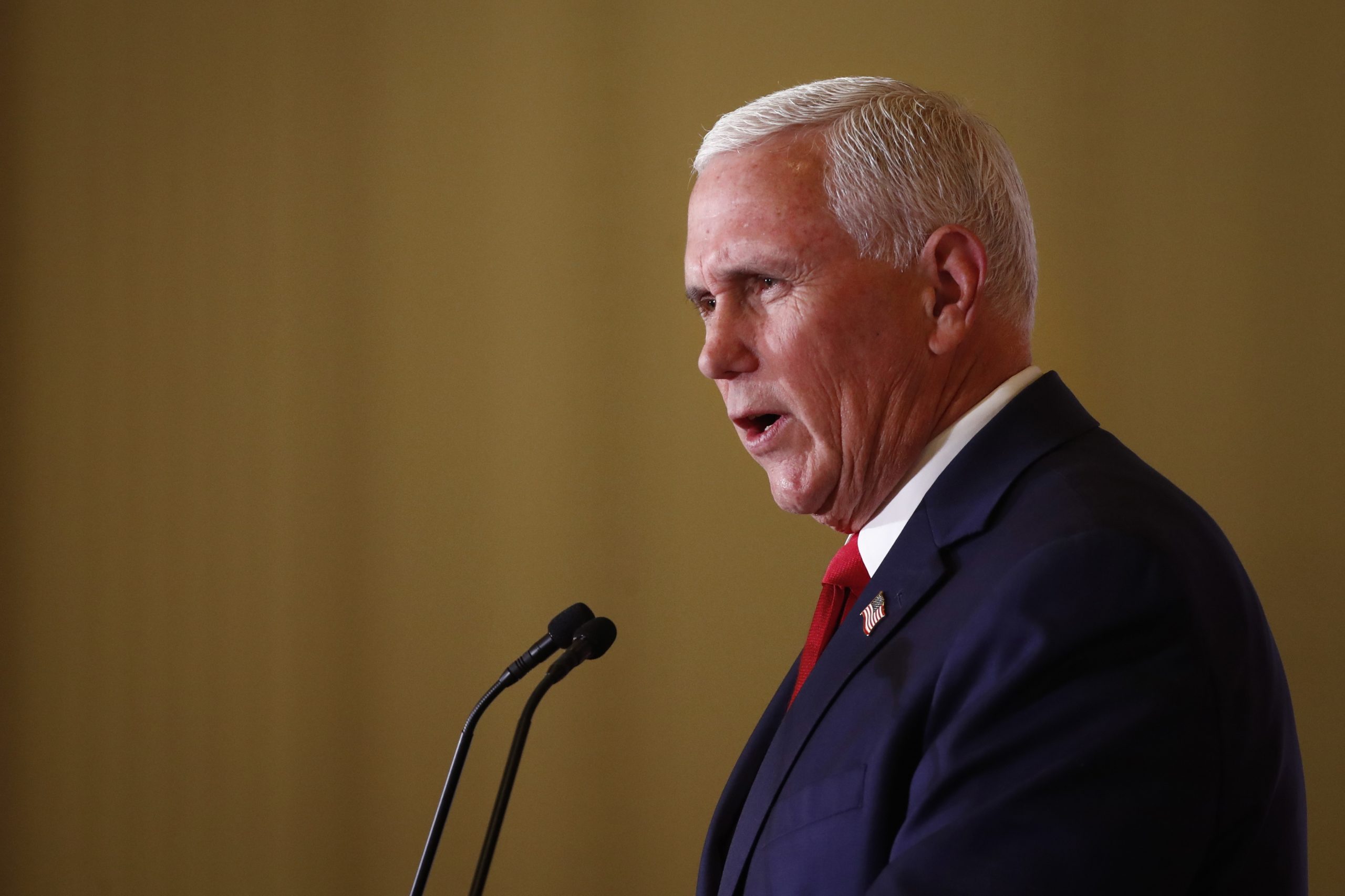 Mike Pence desafia Trump na corrida à Casa Branca. Ex-vice dos EUA deverá formalizar candidatura às primárias republicanas a 7 de junho
