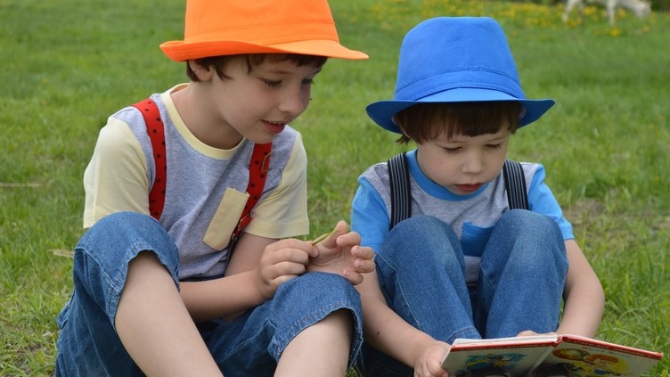 Os 10 melhores livros infantis para celebrar o Dia da Criança