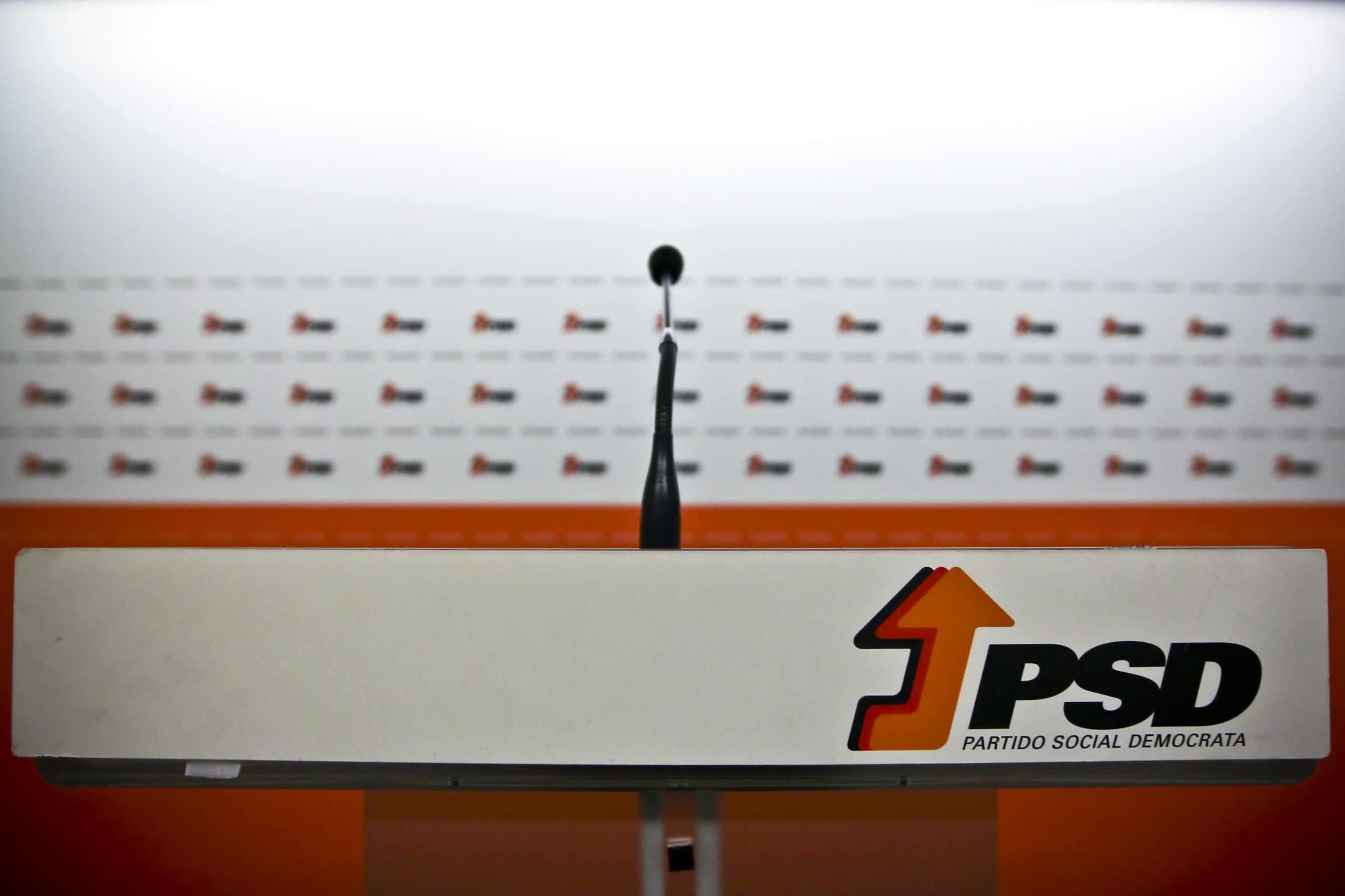 A campanha no PSD começou em lume brando, mas prepara-se para aquecer