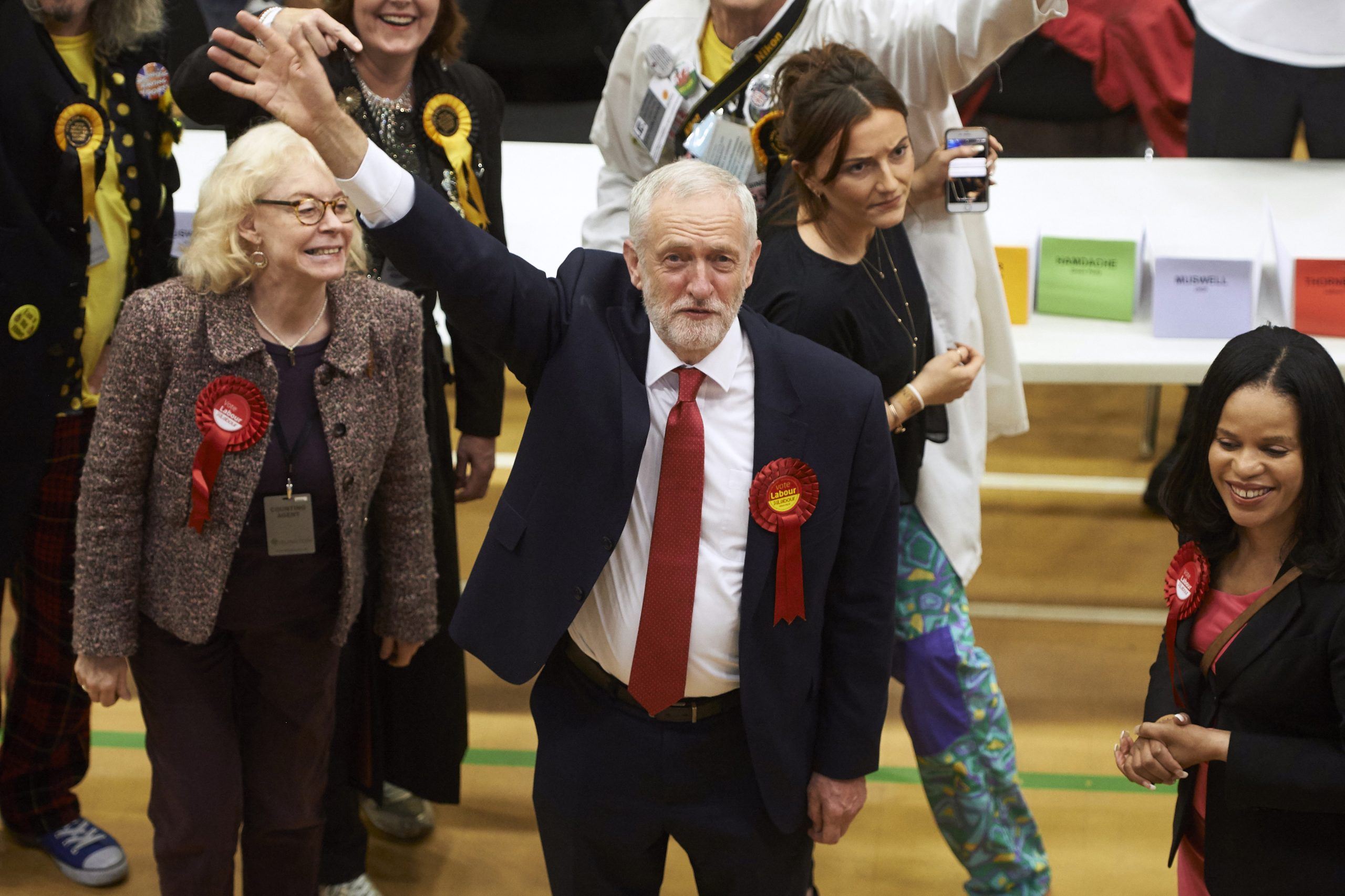 PS felicita Partido Trabalhista de Jeremy Corbyn e destaca “agenda progressista”