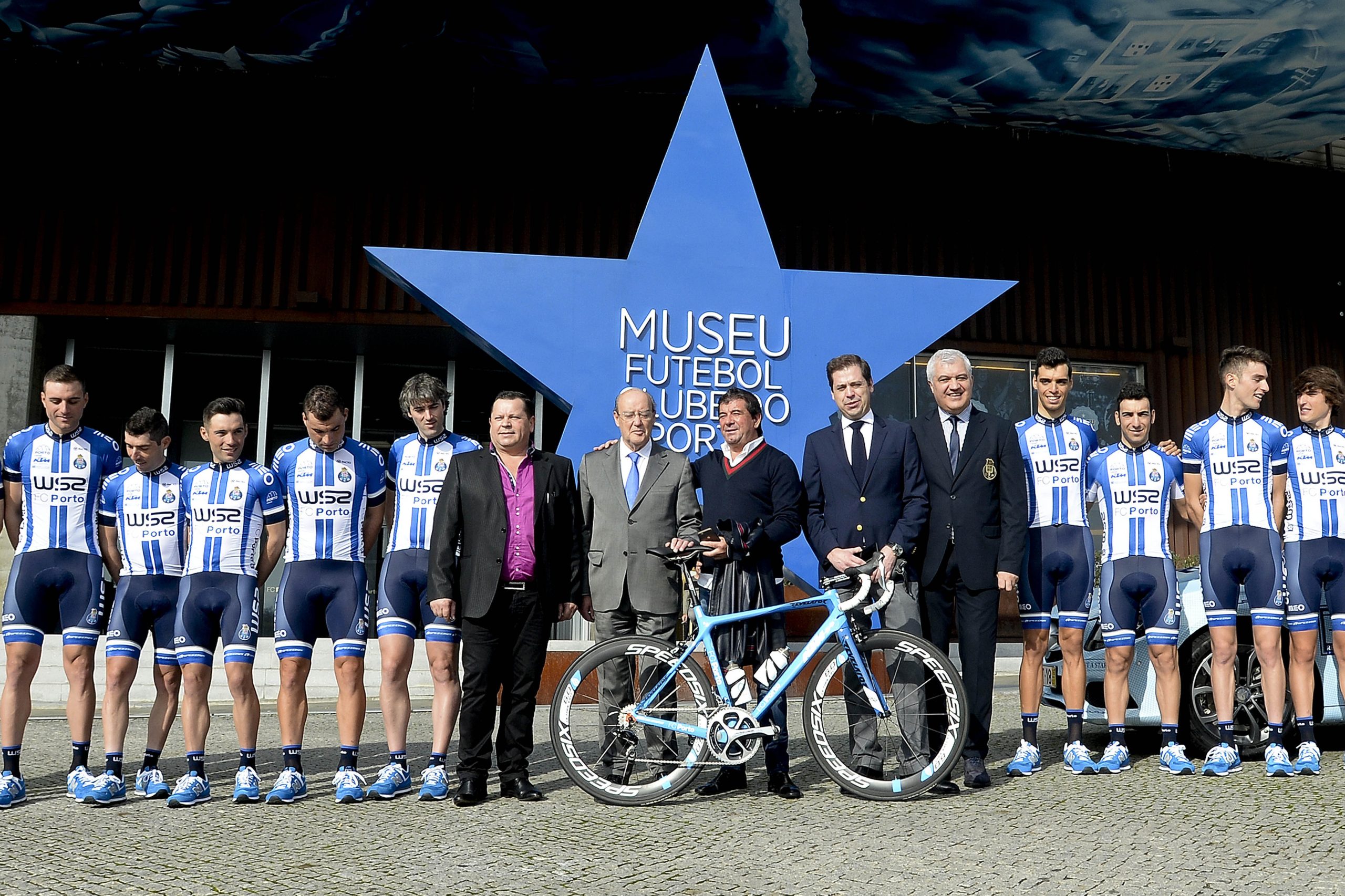 W52-FC Porto: antiga equipa de ciclismo julgada por uso de doping. Adriano Quintanilha acusa ex-diretor de “não dizer uma verdade”