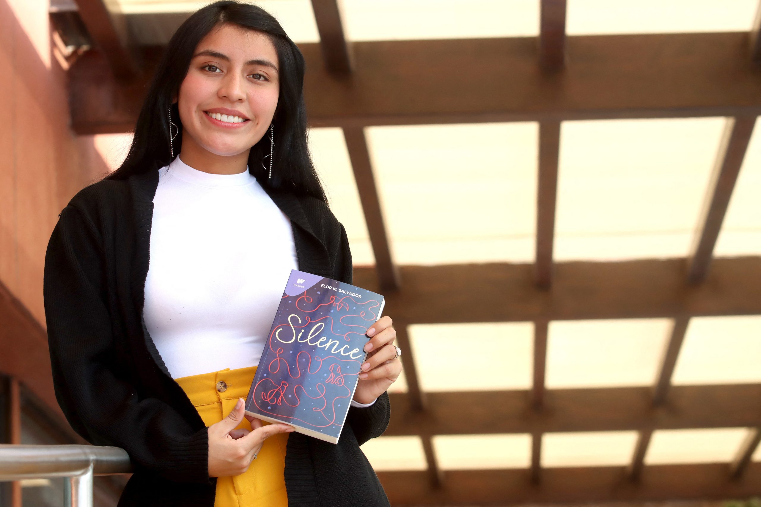 Flor e Mariana. Duas jovens escritoras mexicanas que quebram a bolha e fortalecem a sua presença no mercado editorial através da internet