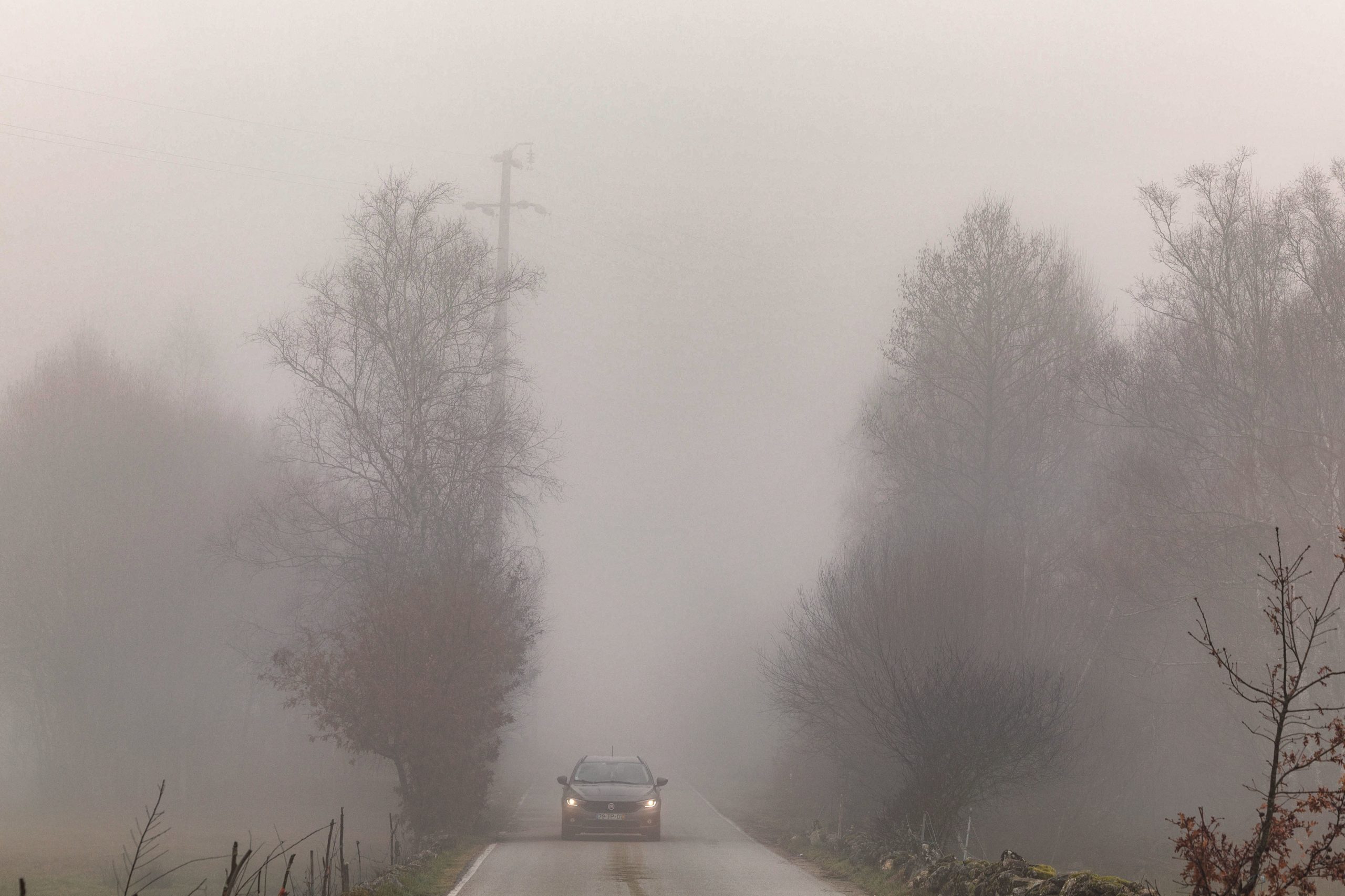 Frio no continente com possibilidade de neve. Chuva e vento forte na Madeira e Açores