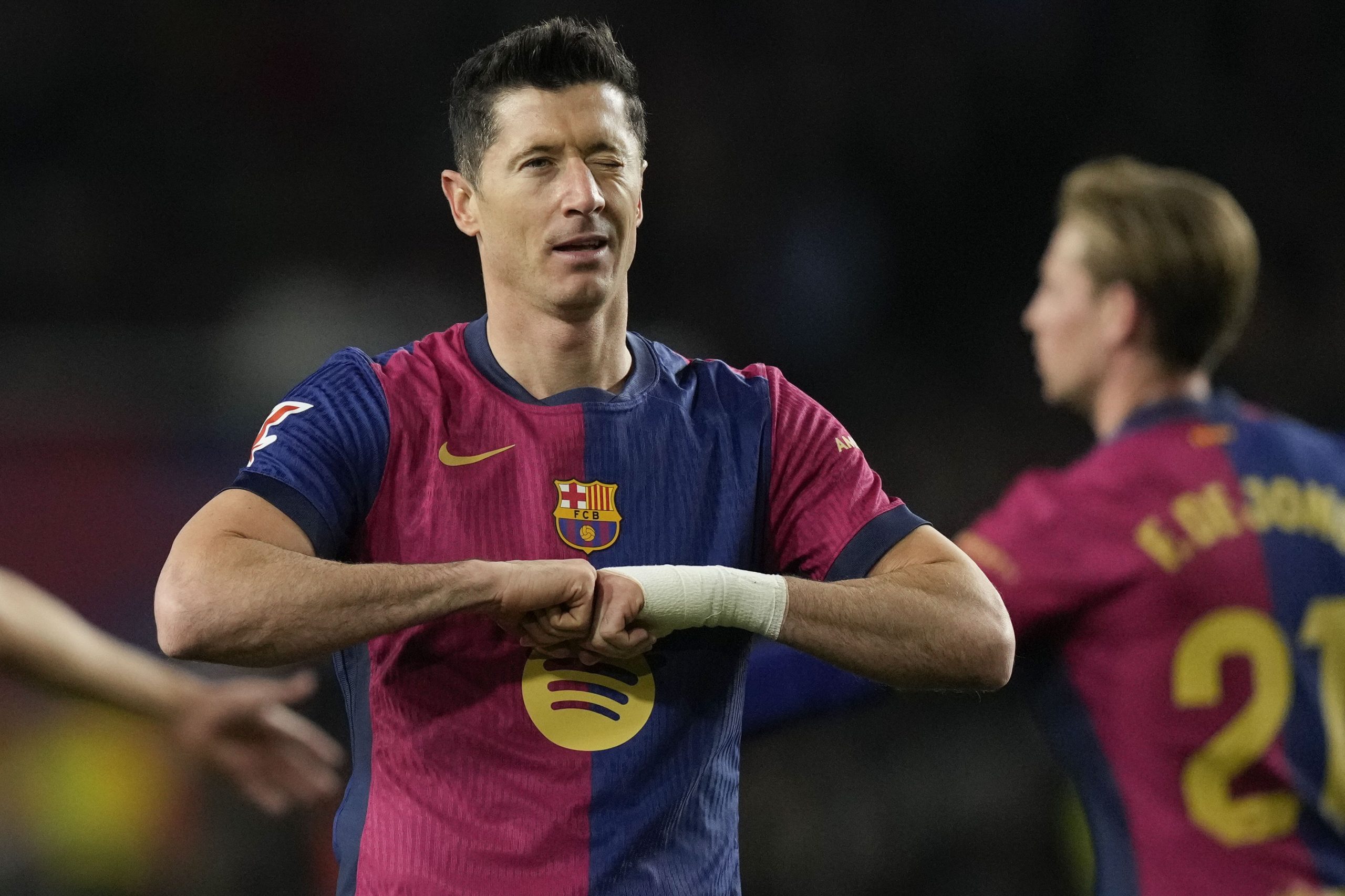 FC Barcelona ‘arrasa’ Valência na primeira parte e aproxima-se do segundo lugar