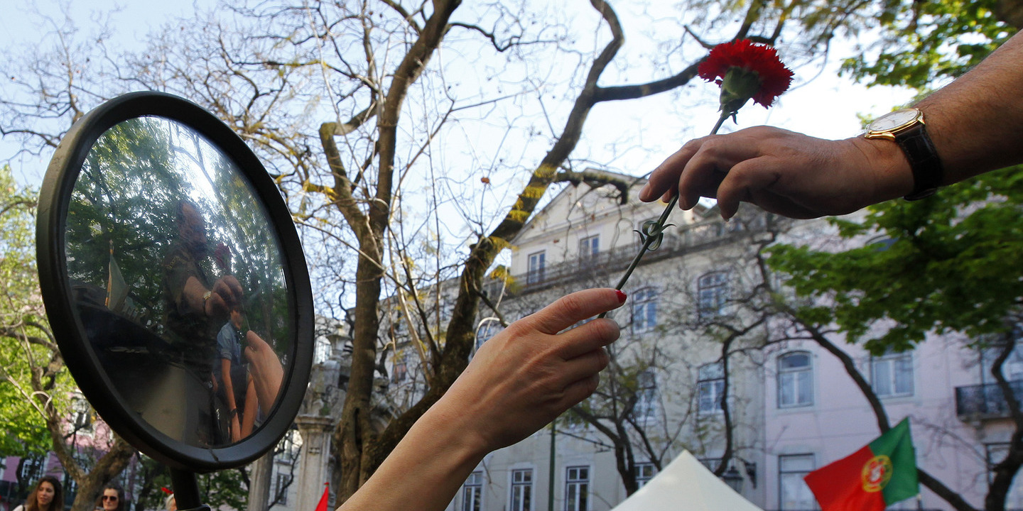 “A que soa a liberdade?”. Campanha procura registos sonoros sobre a revolução do 25 de abril