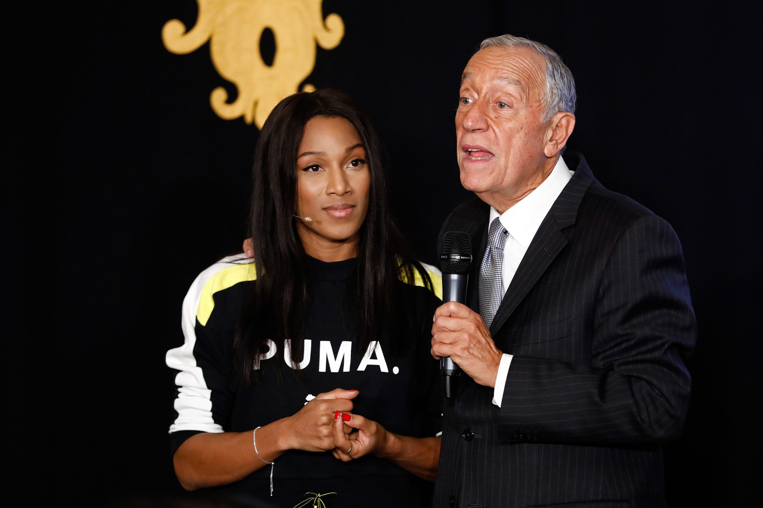 Patrícia Mamona foi a Belém ter com Marcelo. E, como não gosta muito de conformismo, diz que vai a Tóquio à procura de medalhas