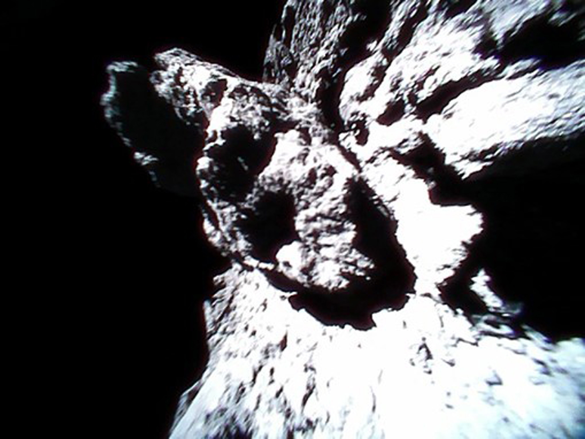 Aparelho de observação instalado com êxito num asteroide para estudo do sistema solar