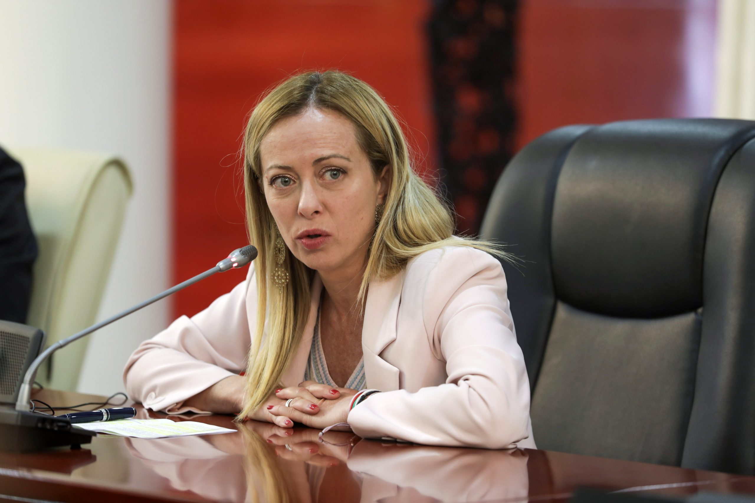 PM/Itália: Médio Oriente e crise migratória torna necessário suspensão do tratado de Schengen