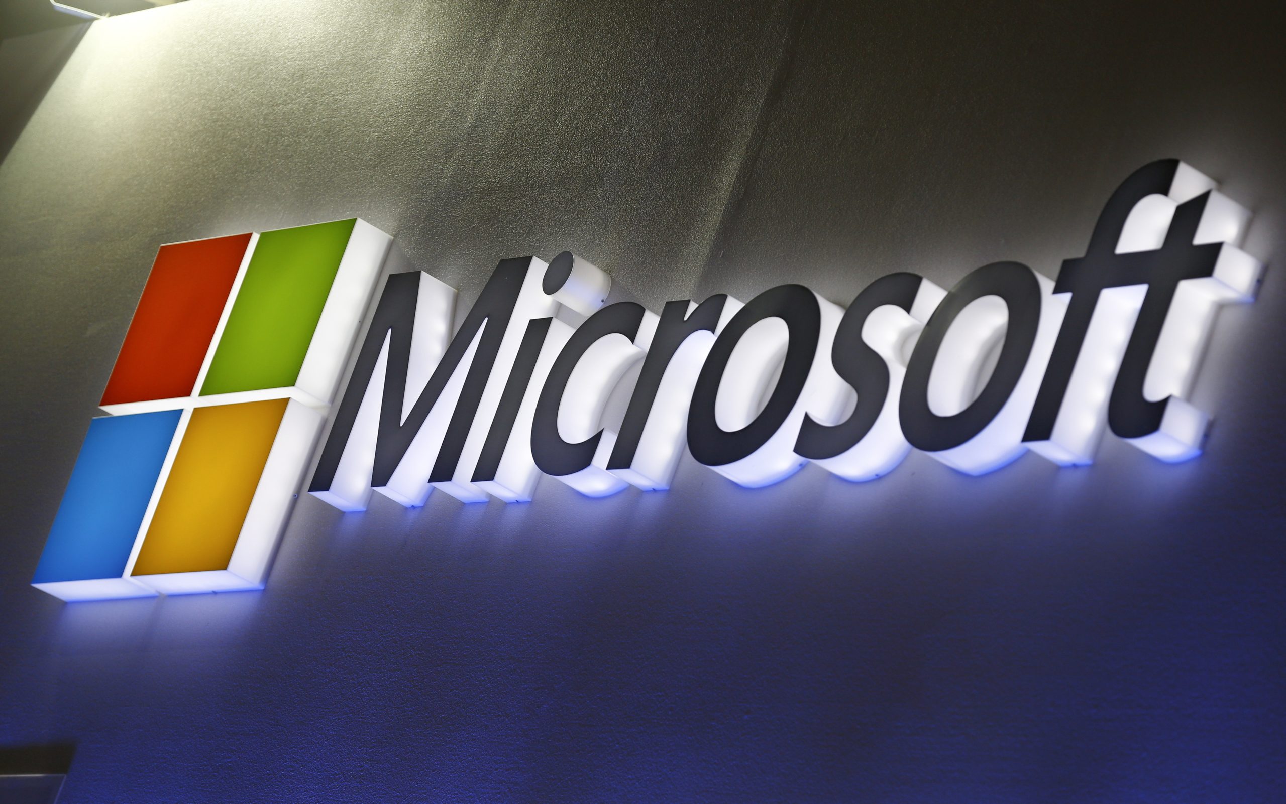 Microsoft compra produtora de ‘Call of Duty’ e ‘Candy Crush’ por mais de 60.000 milhões de euros