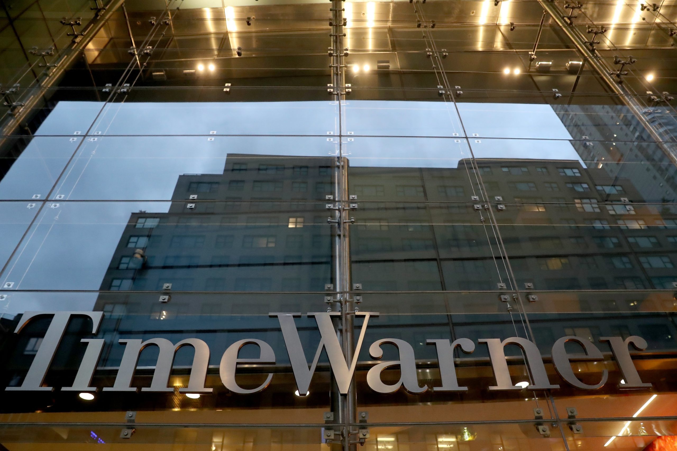 Time Warner vai disputar com a Disney o mercado das transmissões diretas desportivas