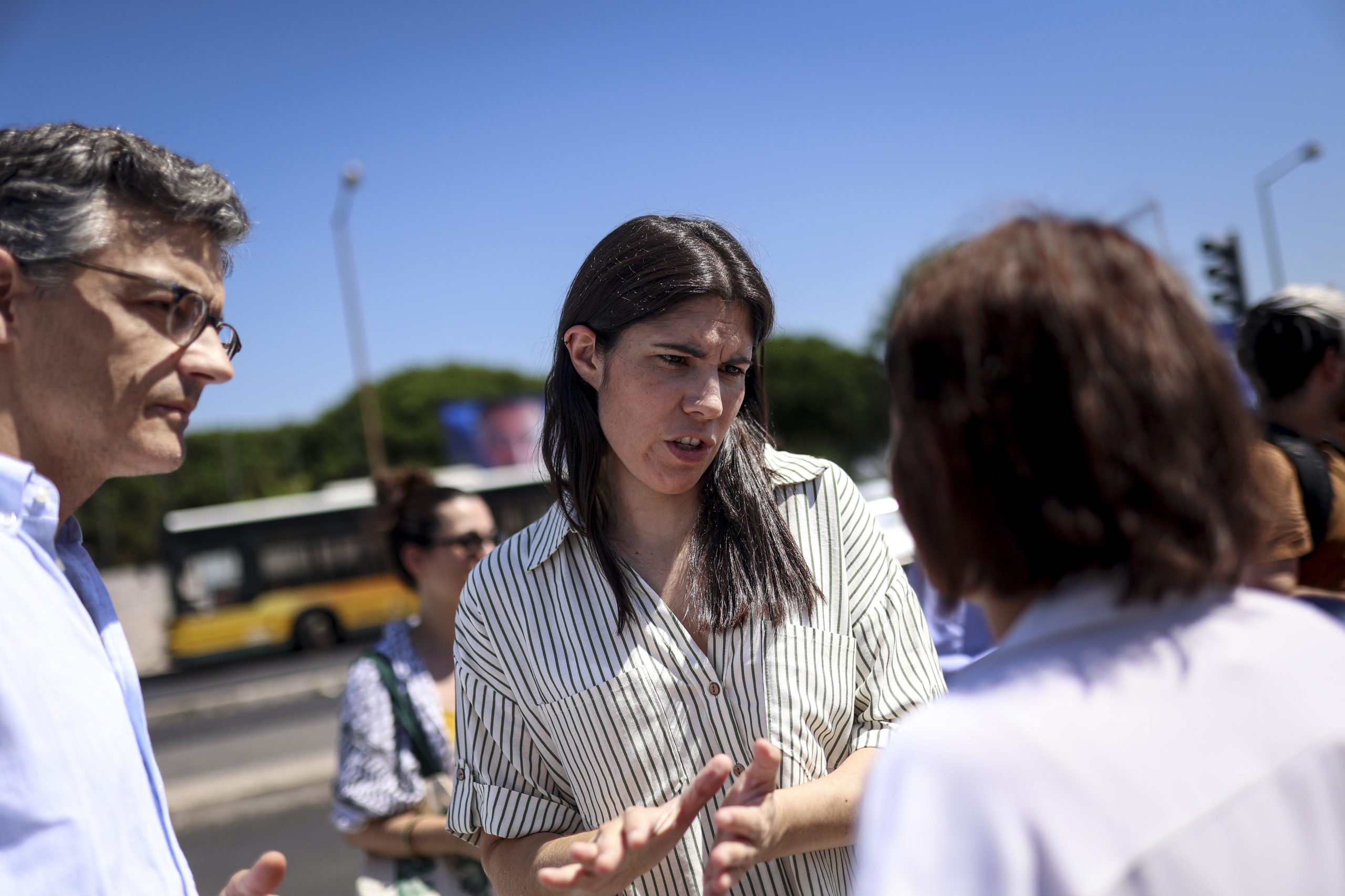 BE acusa Governo de pretender destruir o SNS e o PS de ter criado os instrumentos