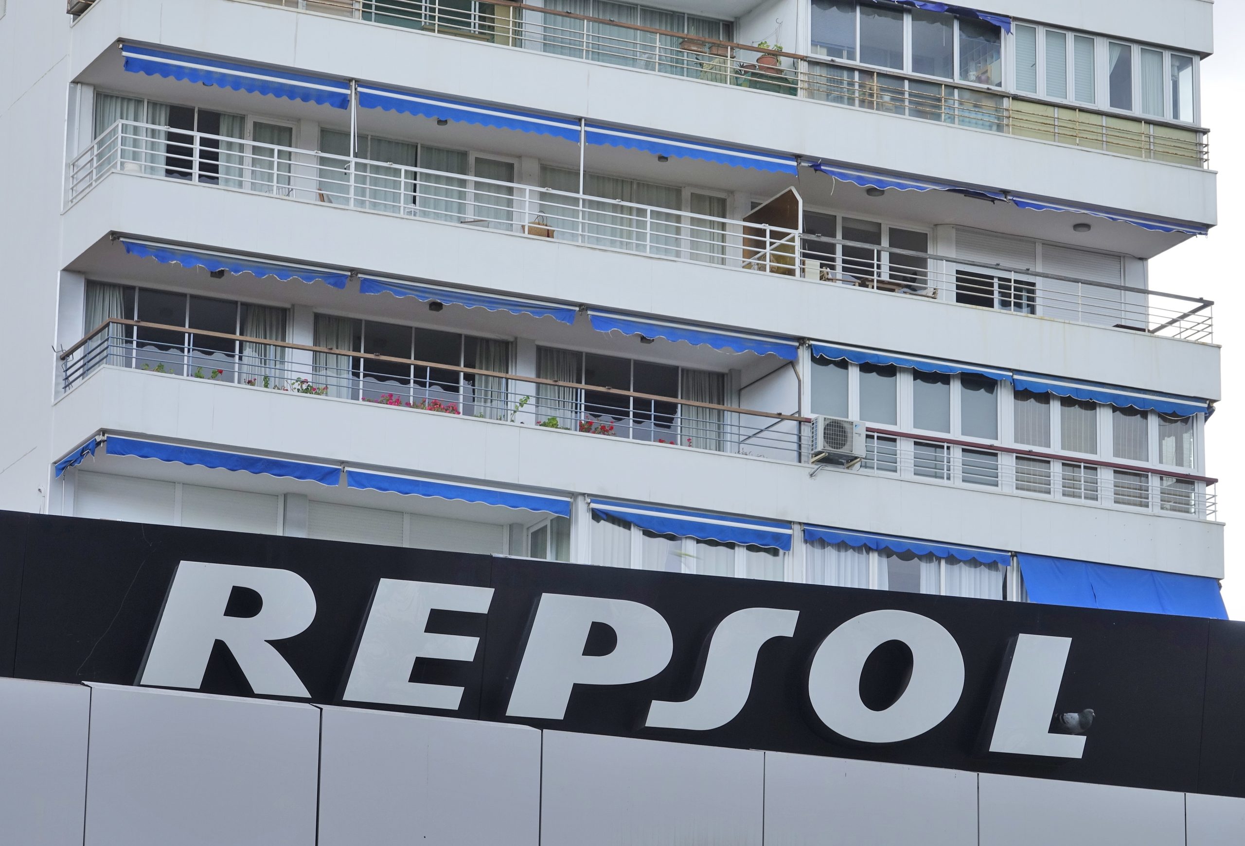 Repsol abre investigação para apurar causas do acidente com dois mortos em Sines