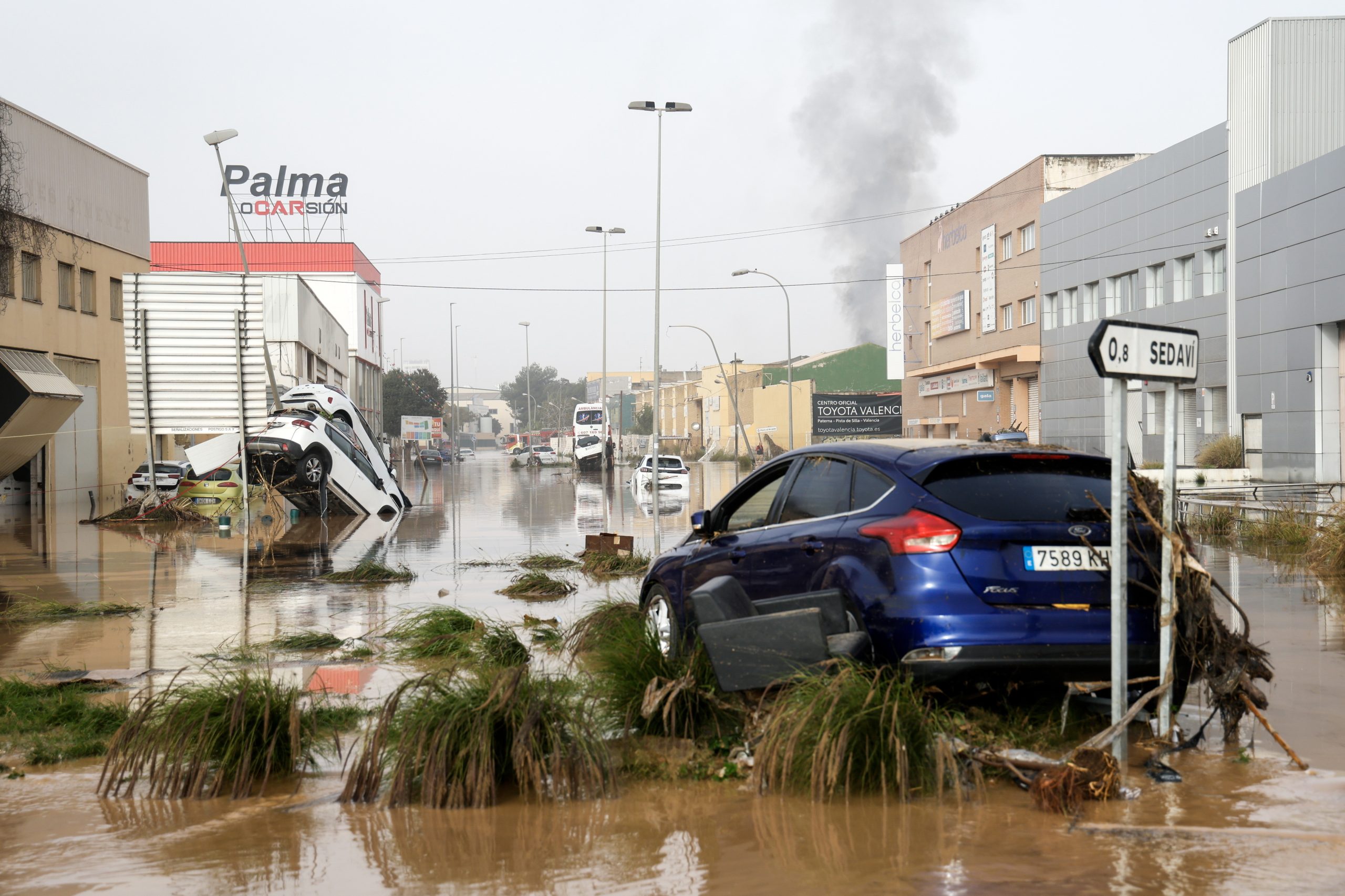Inundações devastam Valência. Morreram pelo menos 95 pessoas