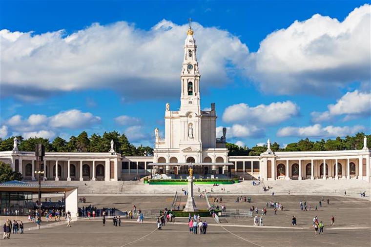 Reitores de santuários debatem em Fátima soluções comuns para acolher peregrinos
