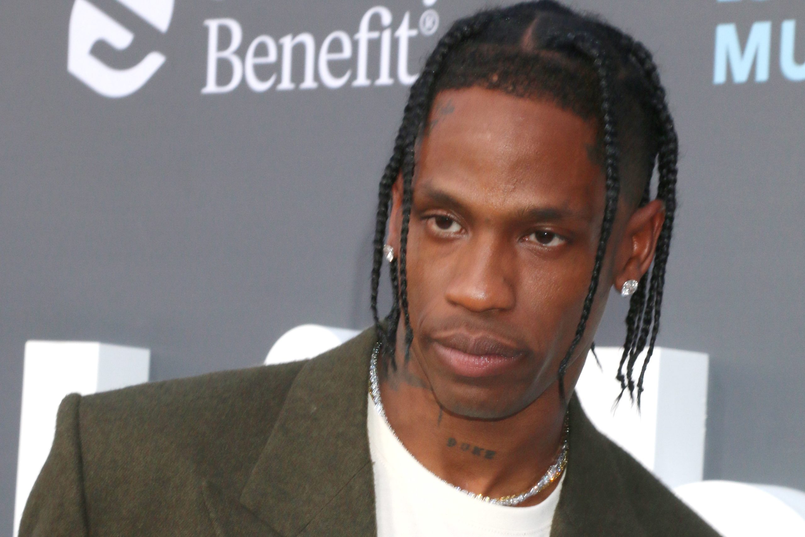 Travis Scott vai atuar na segunda edição do festival Rolling Loud em Portimão