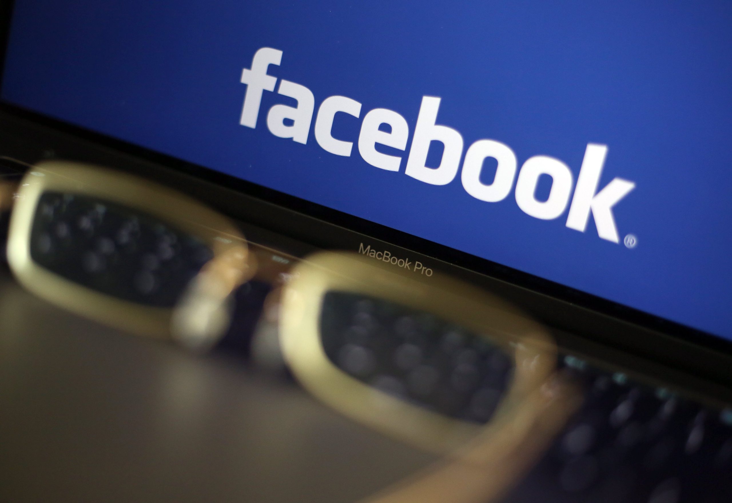 Facebook arrisca multa milionária devido a papel nas eleições norte-americanas