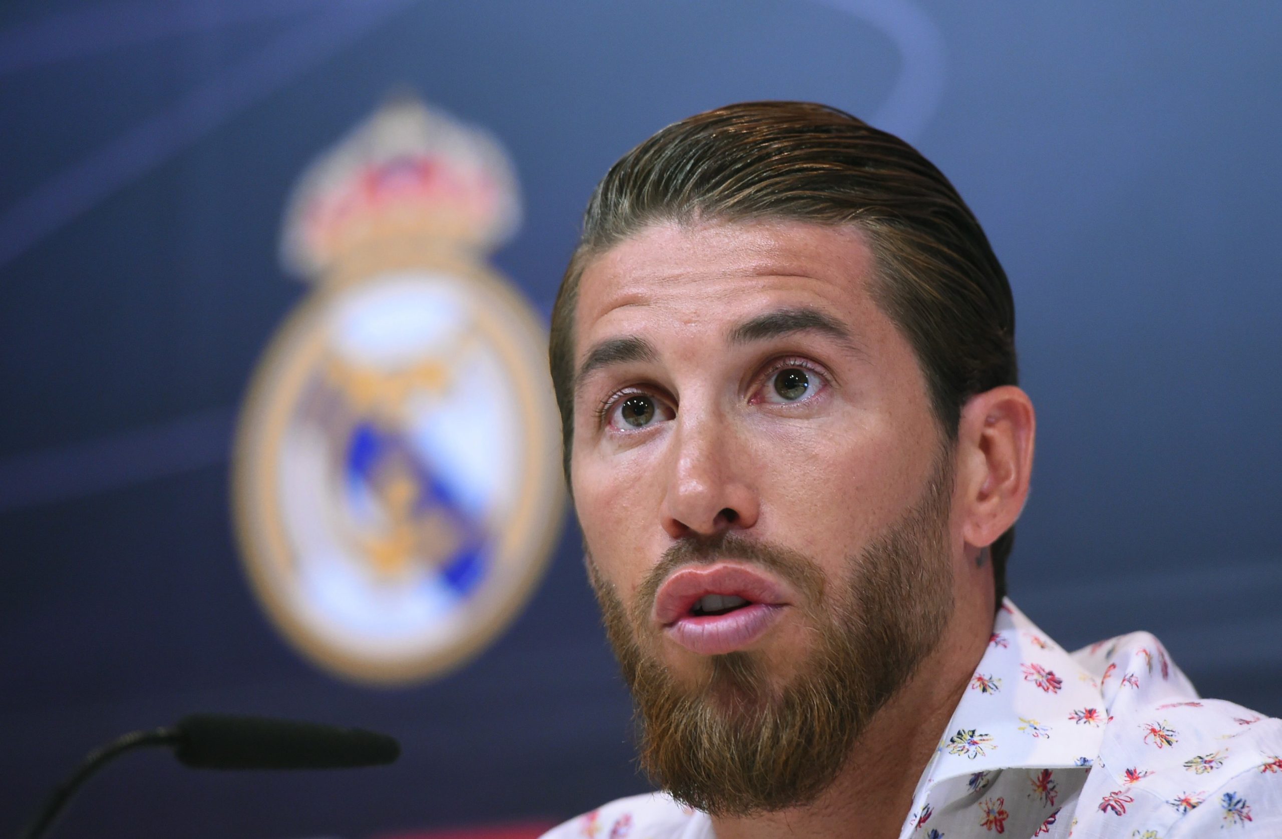 Sérgio Ramos confirma que permanece e que deseja acabar carreira no Real Madrid