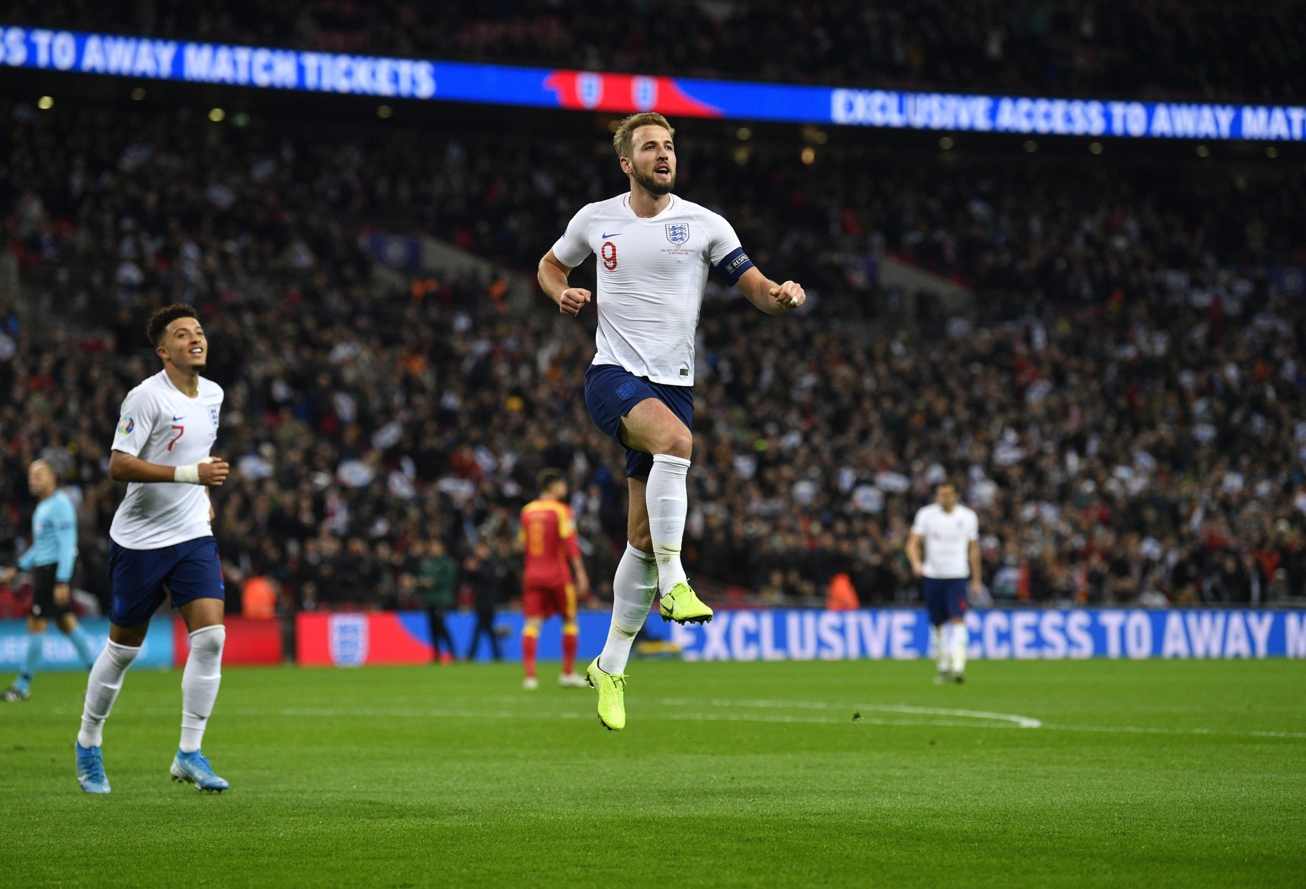 Os Três Leões carimbam passagem ao Euro2020 no jogo 1.000 da sua história