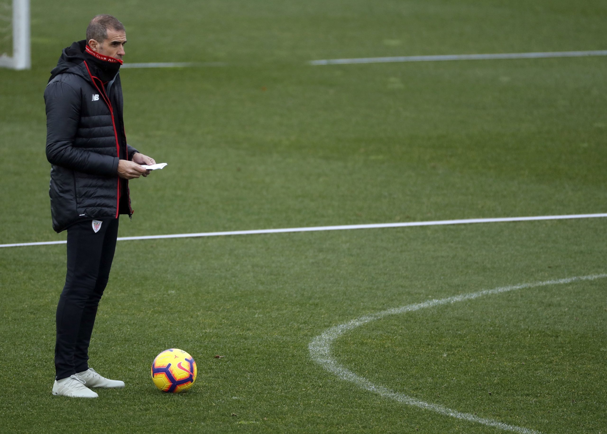 Athletic Bilbau renova contrato com treinador Garitano até 2020