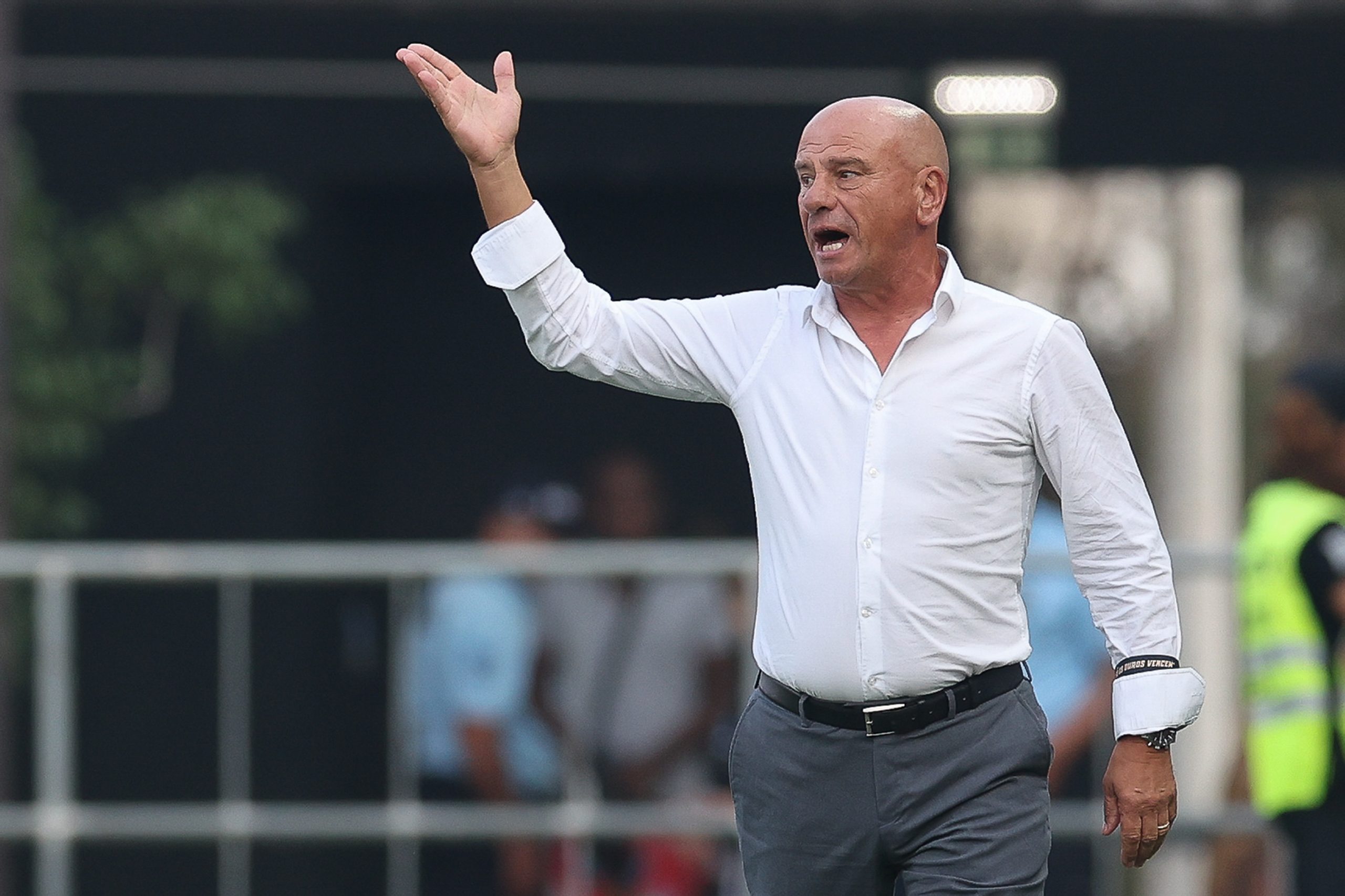 I Liga: Farense anuncia saída do técnico José Mota