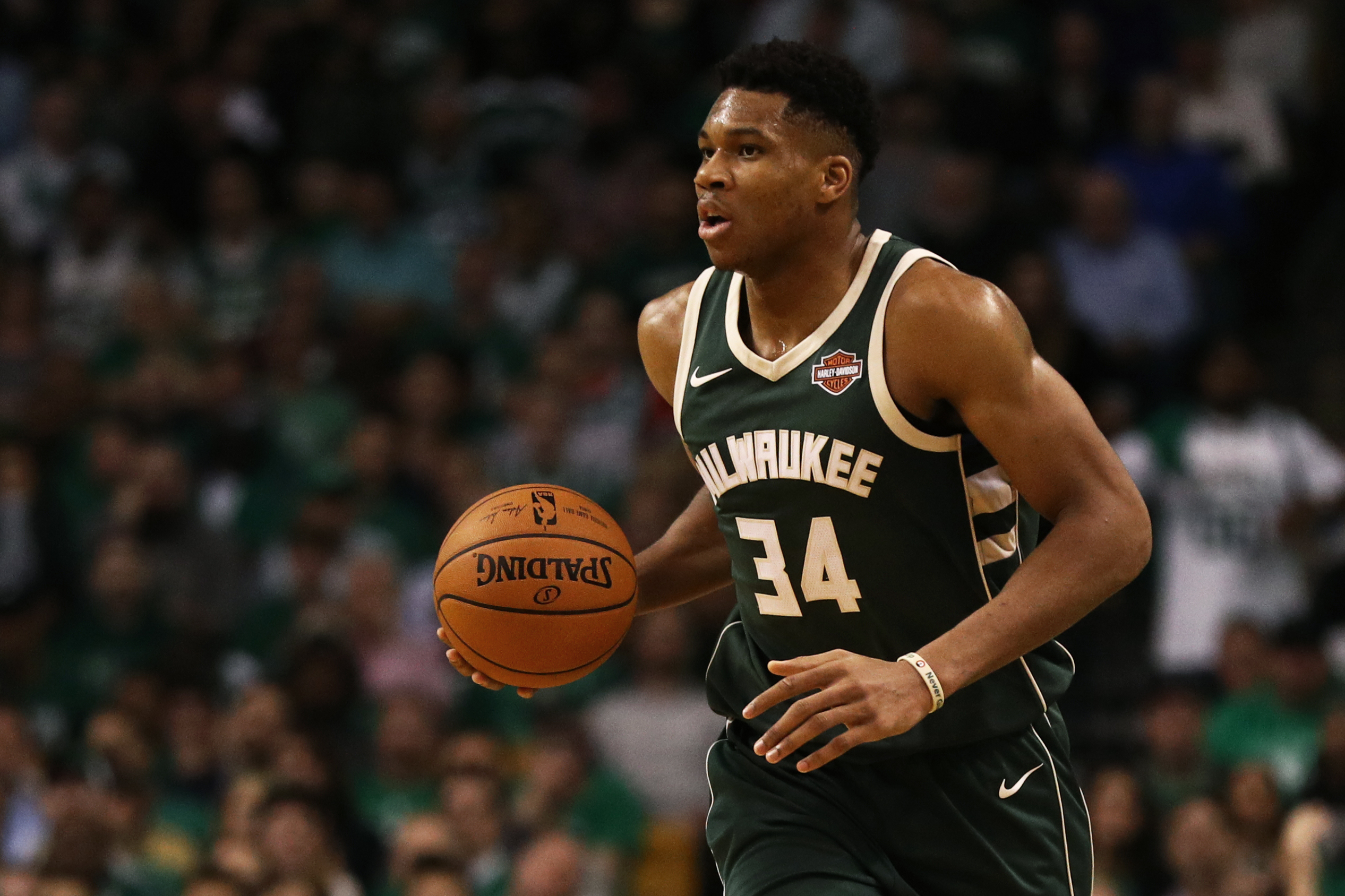 Giannis Antetokounmpo: o verdadeiro unicórnio da NBA