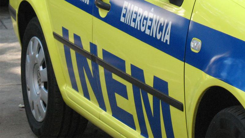 Trânsito restabelecido na rua do Campo Alegre no Porto após acidente com 11 feridos