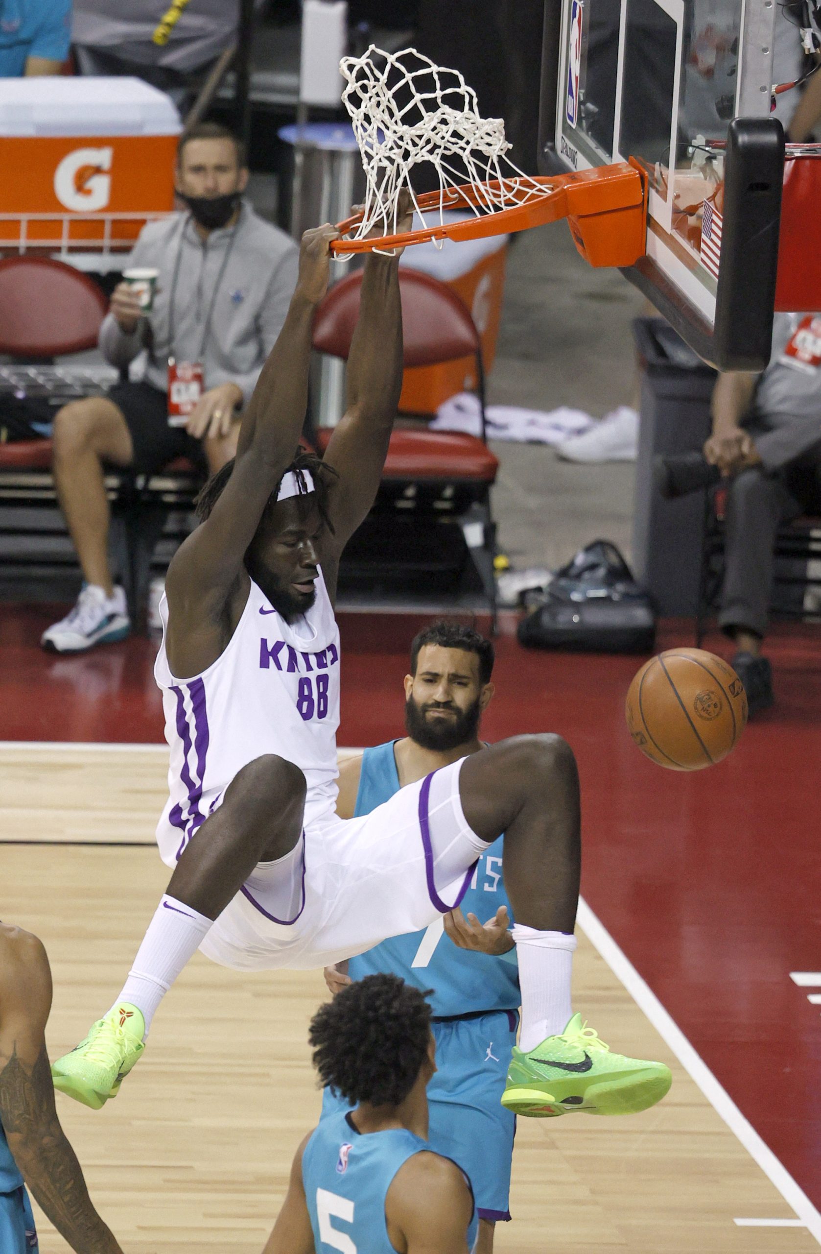 Neemias Queta na G League da NBA: uma aposta no amanhã