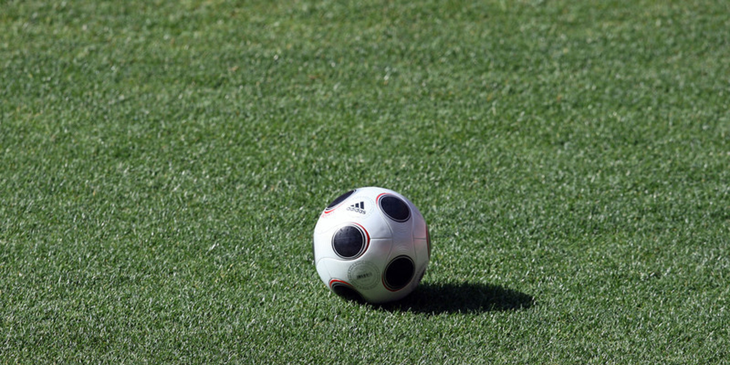Esta bolsa ajuda jovens entre os 18 e os 30 anos a envolverem-se no mundo do futebol