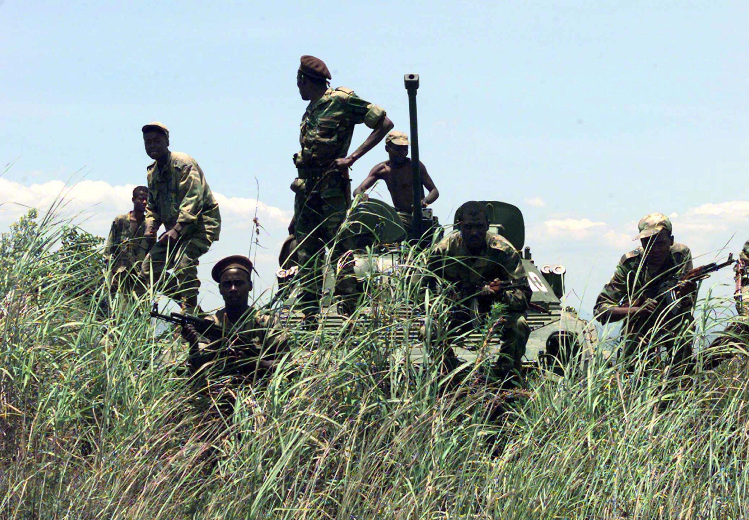 Paz em Angola completa 15 anos entre a referência internacional e a intolerância