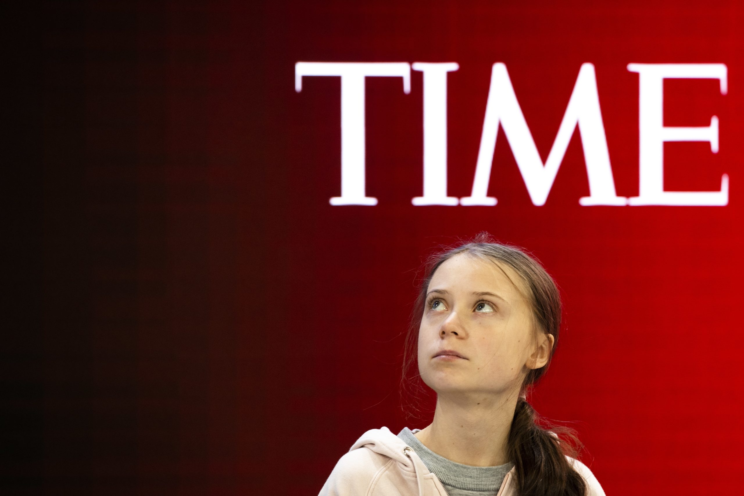 Greta Thunberg critica participantes em Davos por não fazerem nada sobre o clima