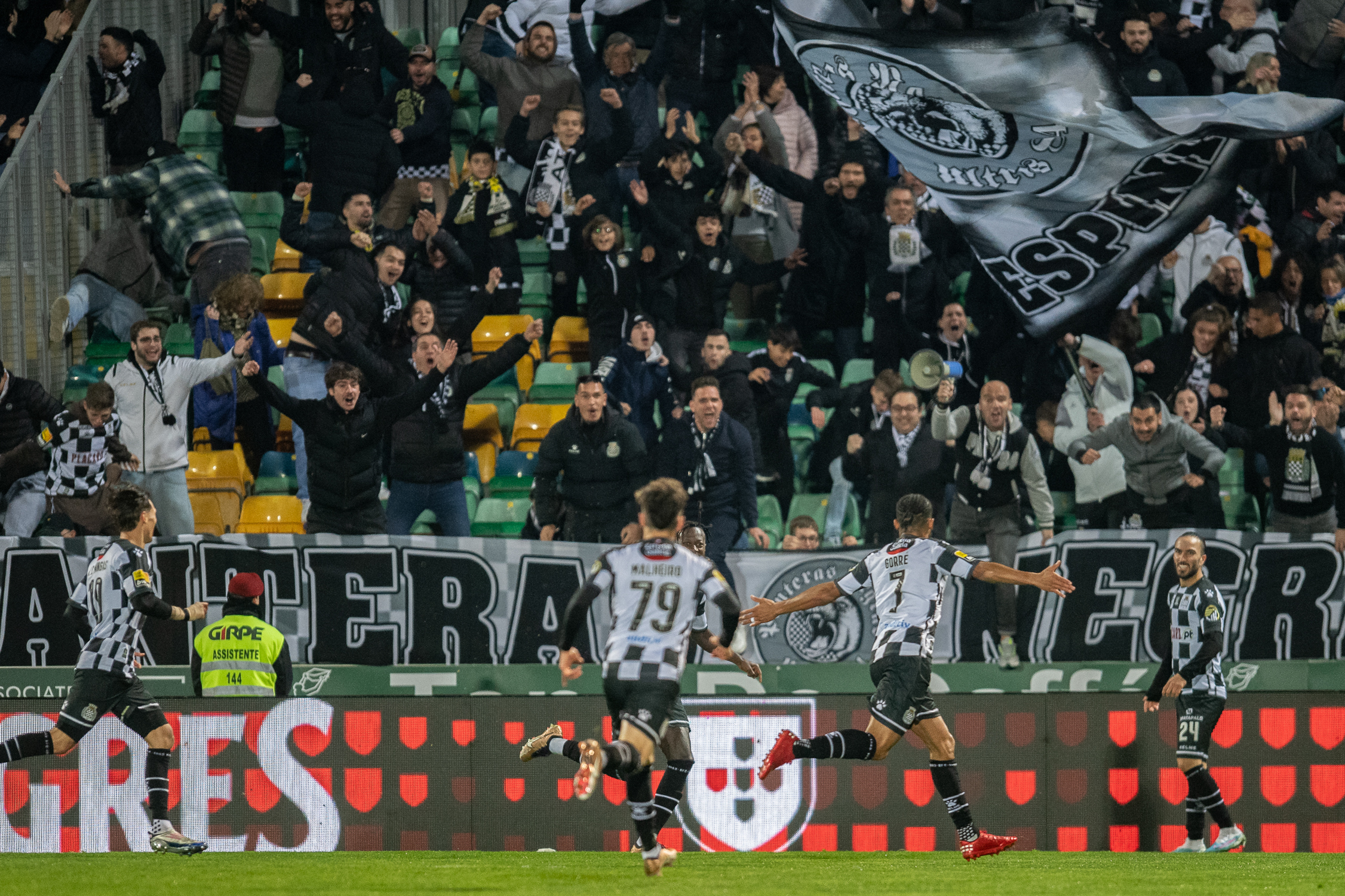 Boavista pede esclarecimentos sobre alegadas agressões da GNR a adeptos em Paços