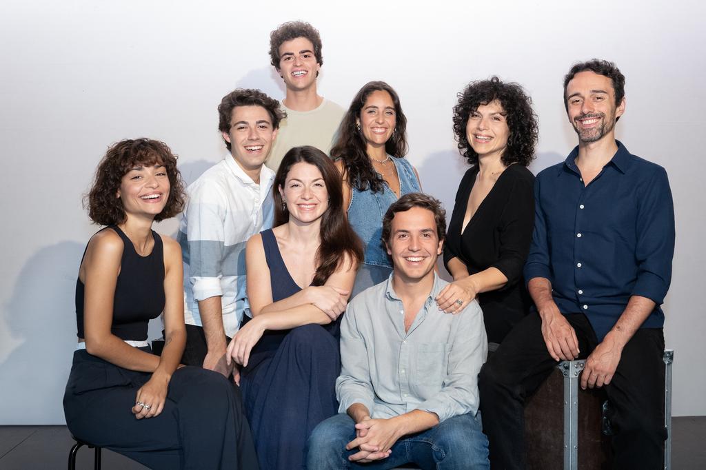 “Querido Evan Hansen” começa temporada no Maria Matos com ensaio que reverte para projeto que se dedica a fazer os outros felizes