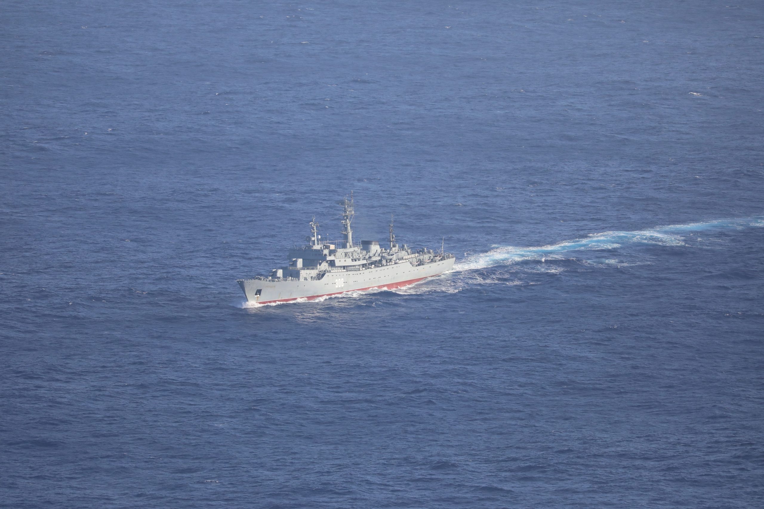 Força Aérea acompanhou navio russo em águas nacionais