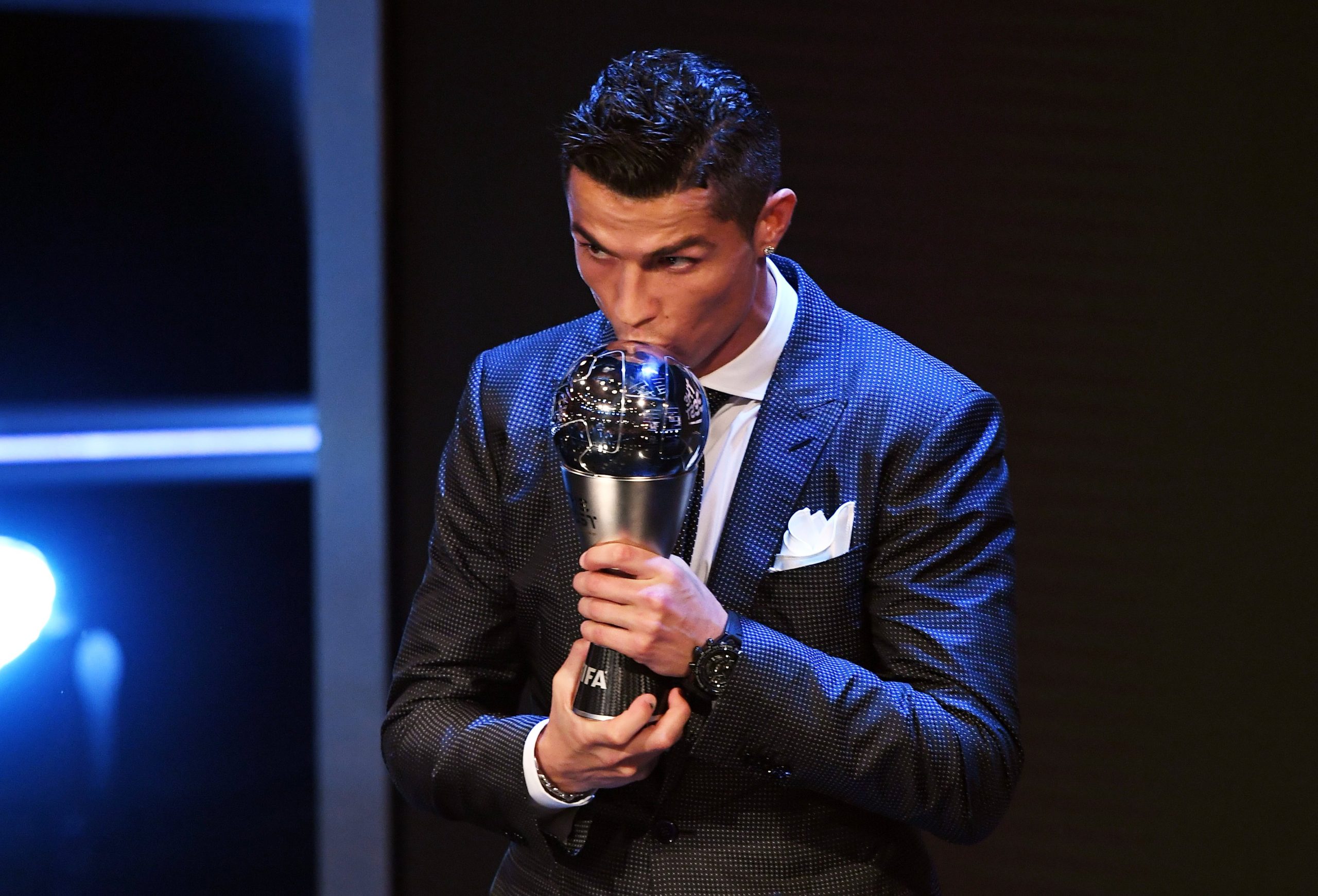 The Best: Parlamento congratula-se pela eleição de Ronaldo como melhor do mundo