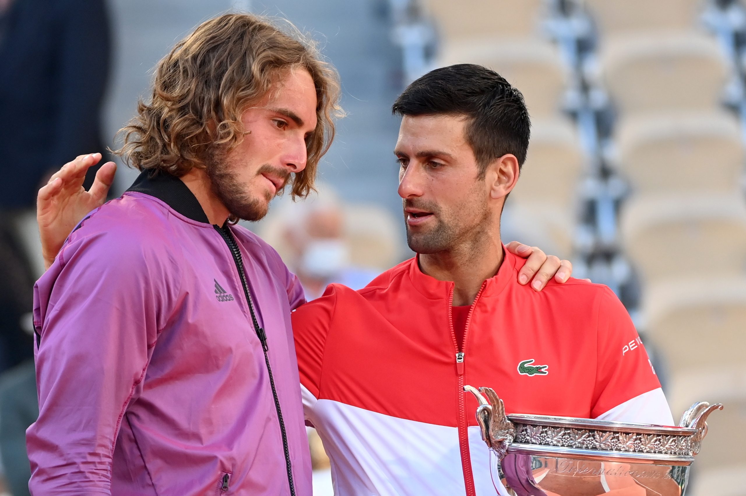 Djokovic consolida liderança e Tsitsipas alcança melhor ‘ranking’ da carreira