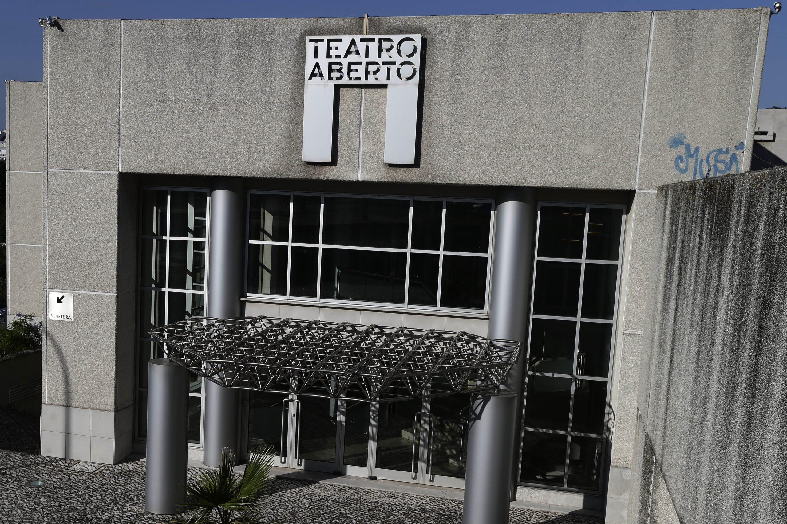 Teatro Aberto reabre com espetáculo “surpresa” ao vivo e ‘online’