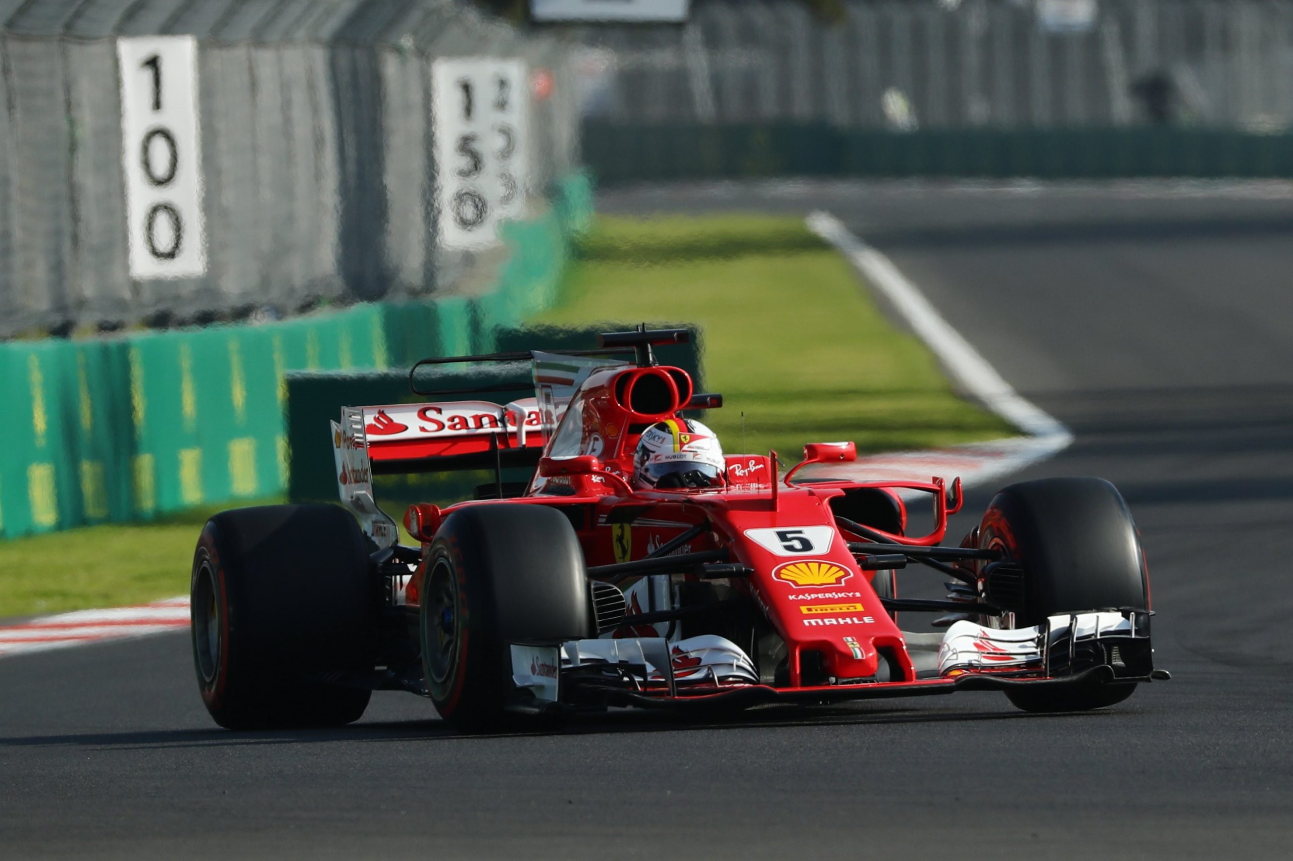 Ferrari apresenta monolugar para o Mundial de Fórmula 1 de 2018